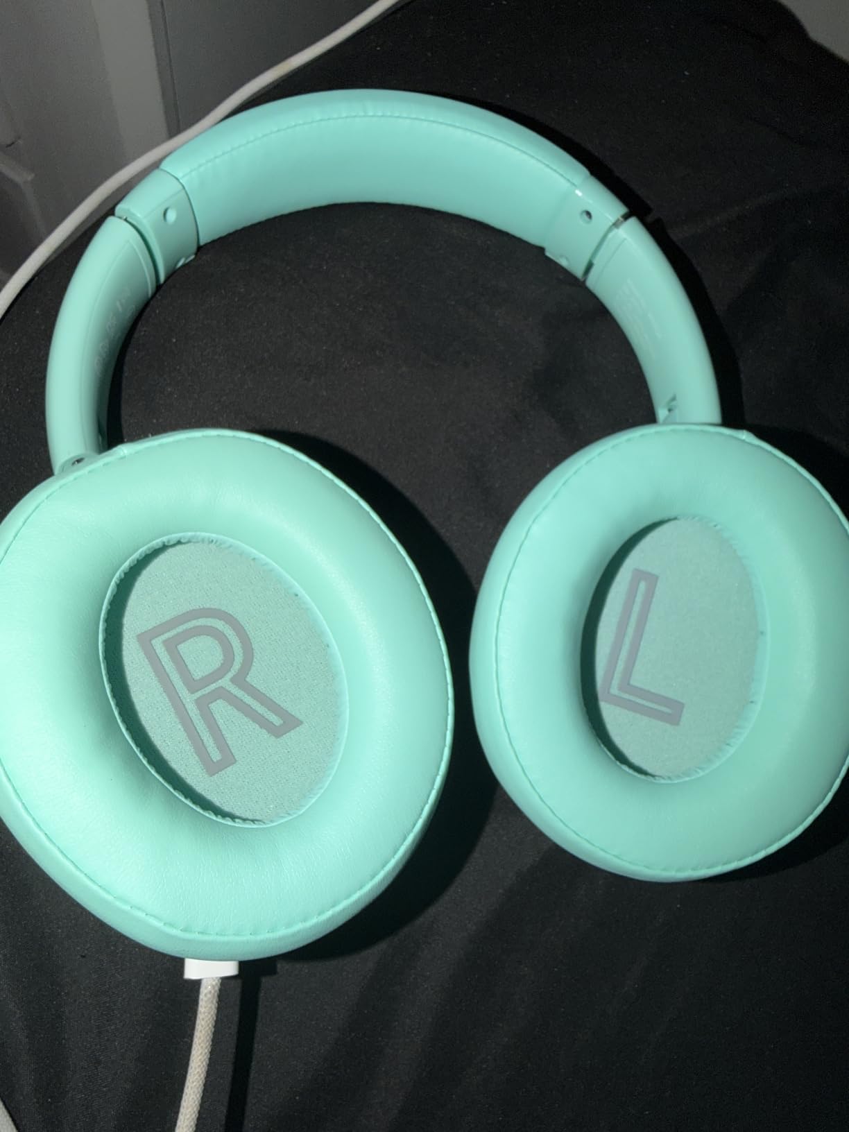 BERIBES Bluetooth Headphones Over Ear, 65H Playtime and 6 EQ Music Modes Wireless Headphones with Microphone, HiFi Stereo Foldable Lightweight Headsets, Deep Bass for Home Office Cellphone PC Ect. customer photo 2
