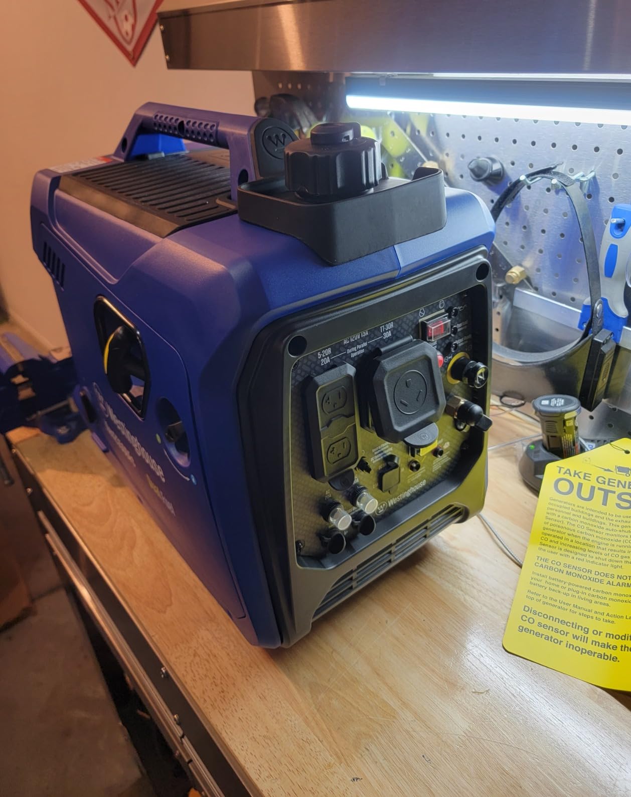 Westinghouse 2550 Peak Watt Super Quiet & Lightweight Portable Inverter Generator, RV Ready 30A Outlet, Gas and Propane Powered, CO Sensor, Parallel Capable, Long Run Time customer photo 1