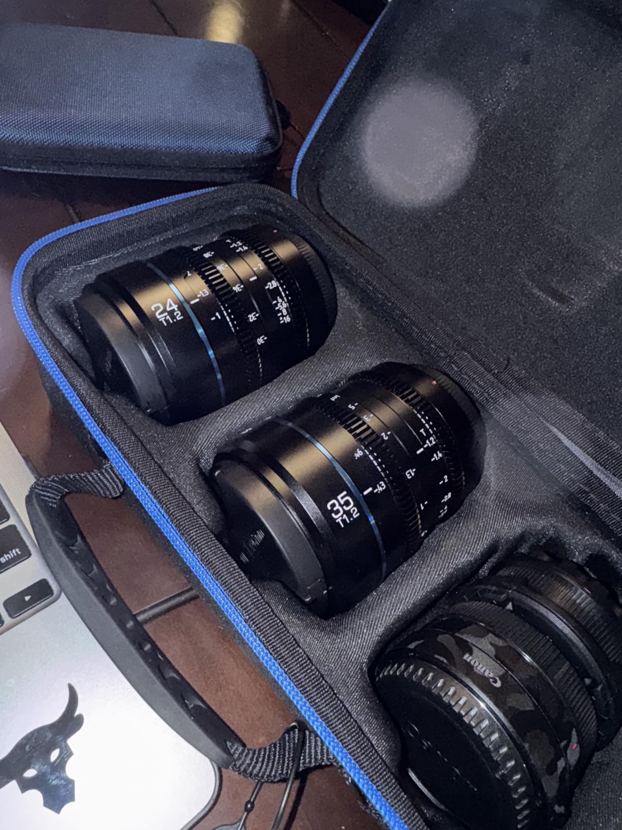 SIRUI Night Walker S35 Cine Lens Set, 24mm, 35mm, 55mm, RF Mount, Black customer photo 1