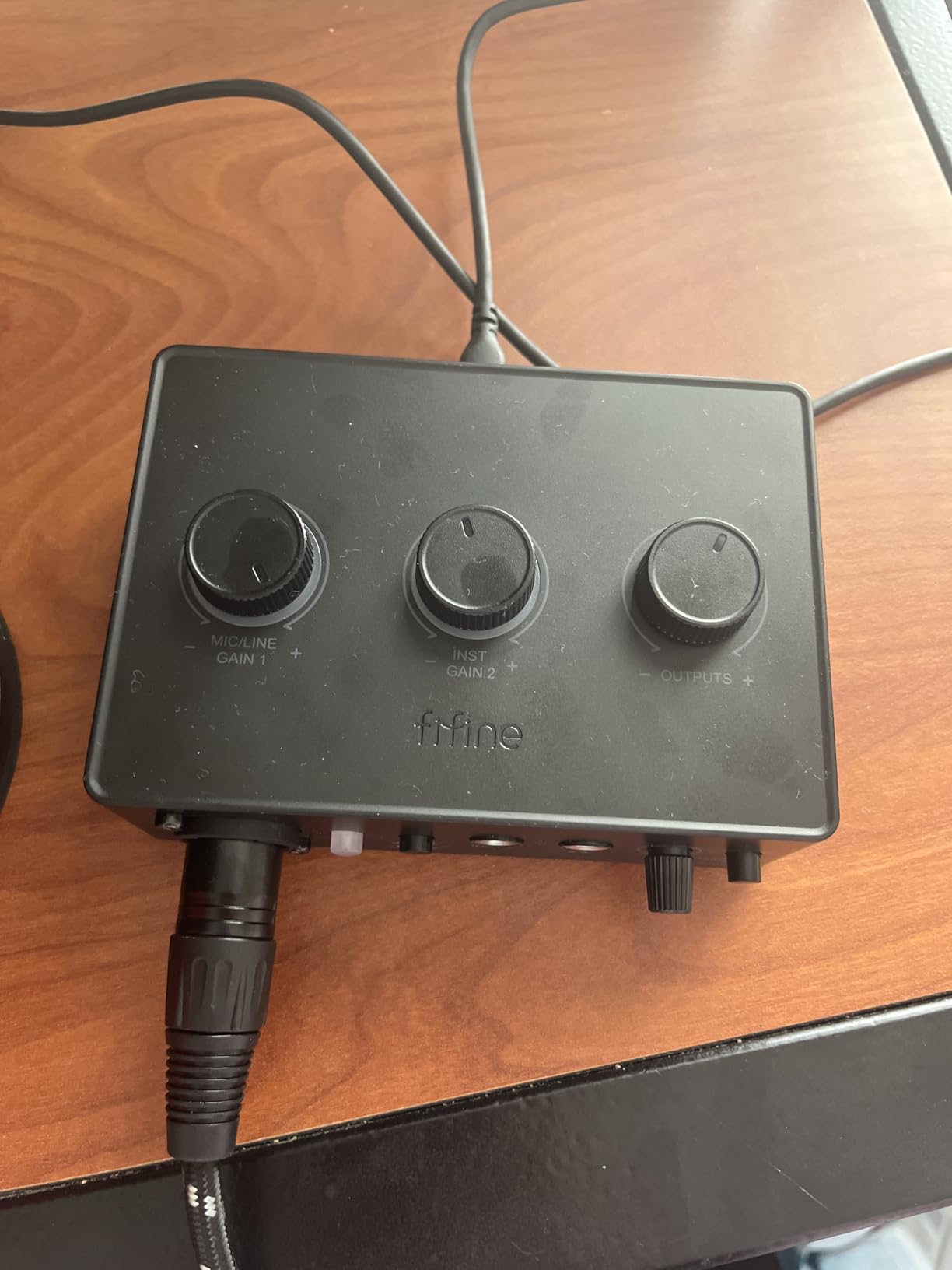 FIFINE PC Audio Mixer for Recording Music, USB Interface for Streaming and Podcasting with XLR, Monitor, 48V Phantom Power, Gain Knob, for Instrument Guitar/Video Content Creation/Vocal-Ampli 1 customer photo 1