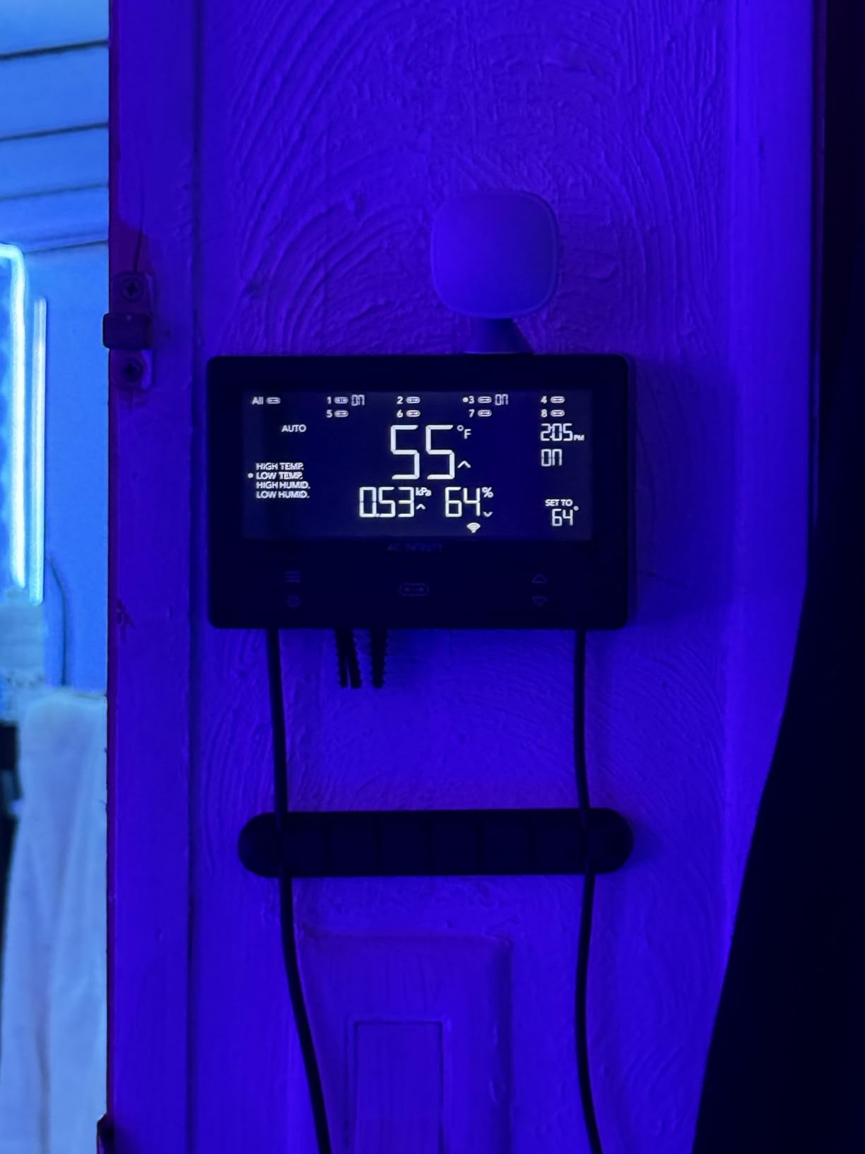 AC Infinity Controller 69 PRO+, Environmental Controller for Grow Tents | VPD Temp Humidity Control, 8 UIS Ports, WiFi App, Data Insights Alerts, Automate Fans, Grow Lights, Humidifiers, Heaters customer photo 1
