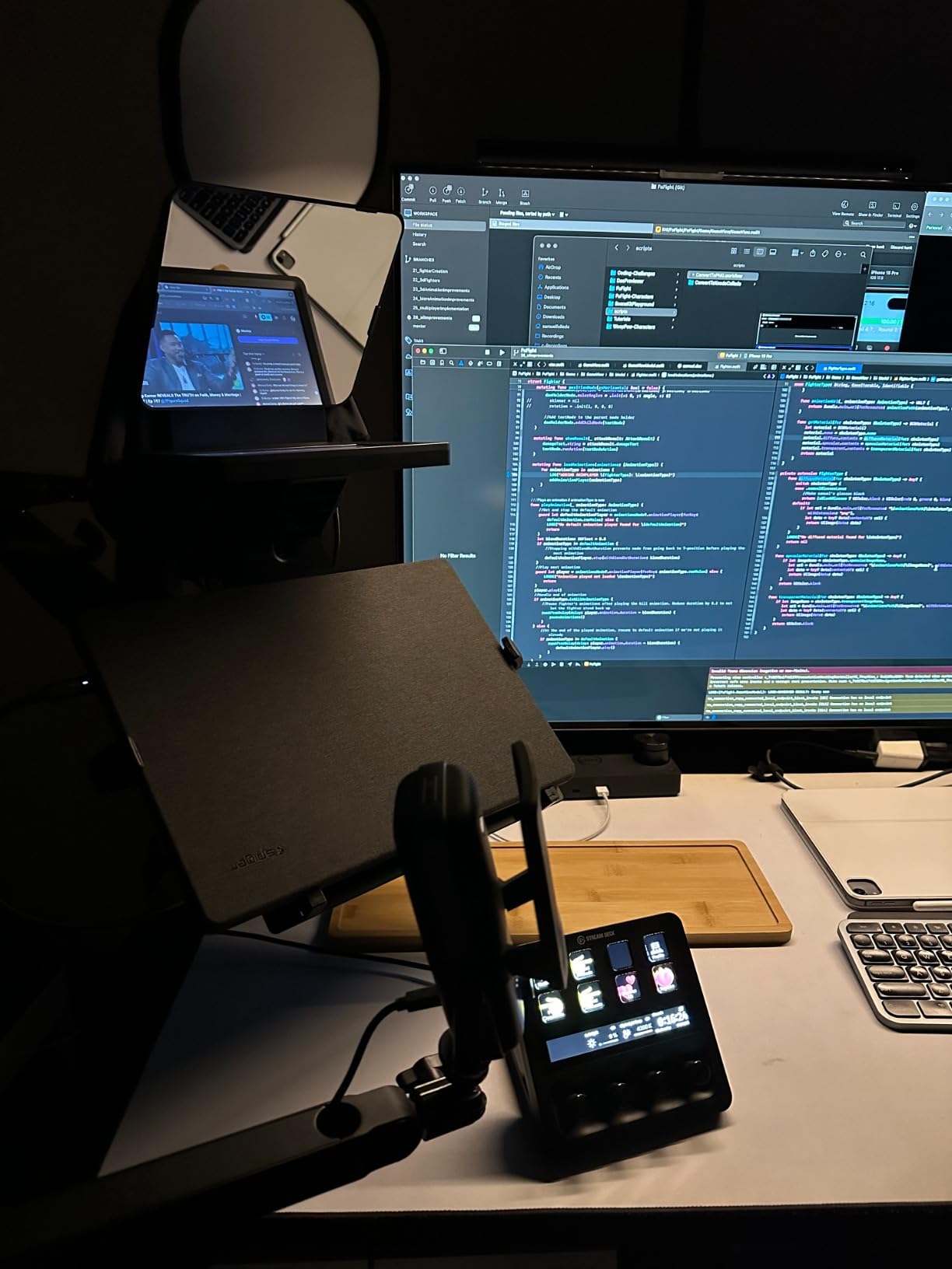 Elgato Prompter, Teleprompter with Built-in Screen, 1080p Full HD Effective Video Resolution customer photo 2