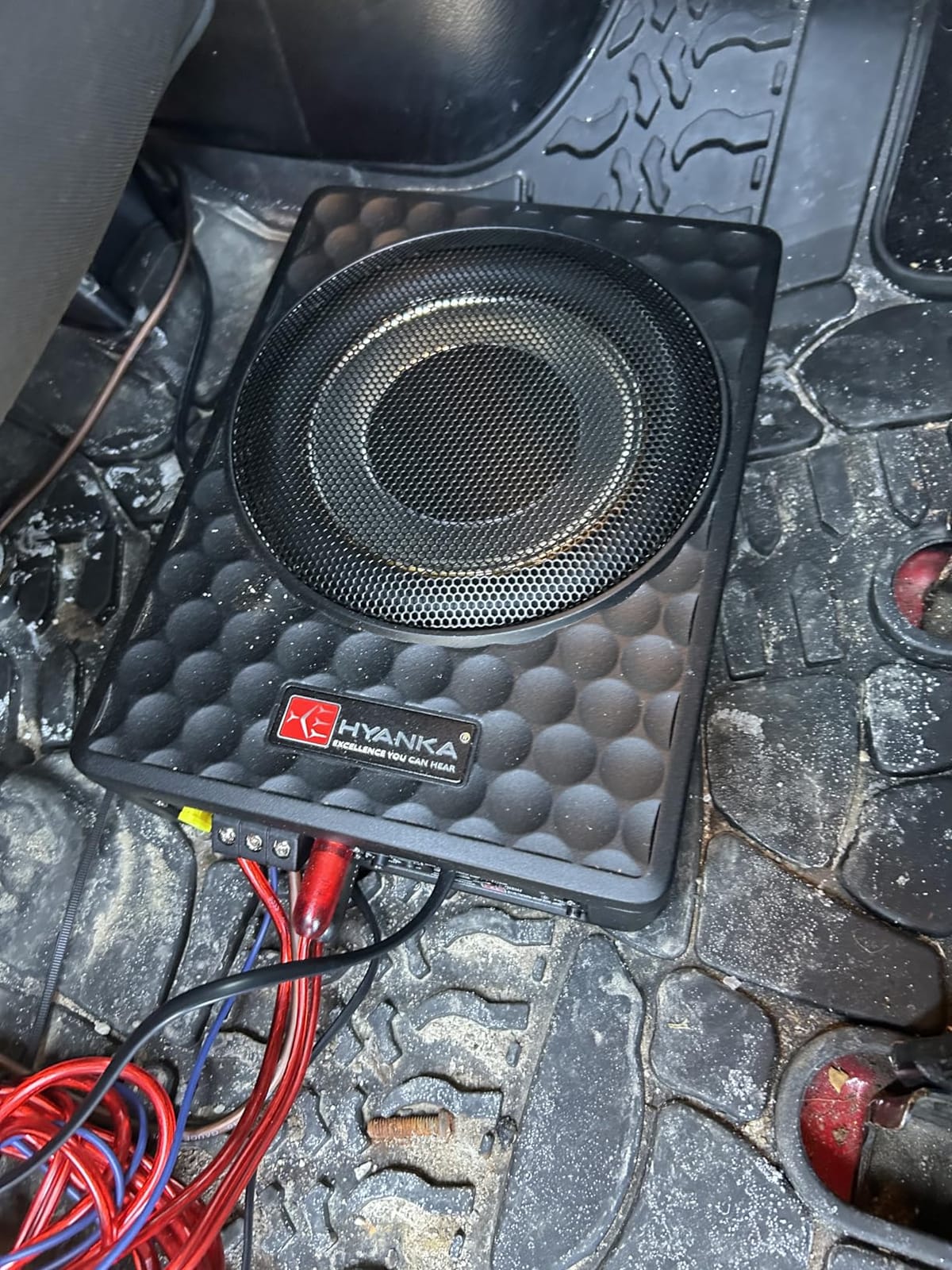 H YANKA SODA-10ASW 480W Max Power(120W RMS) 10 Inch Compact Underseat Car Subwoofer with Built-in Amp, Slim Powered Subwoofer for Car/Truck/Jeep Audio customer photo 1