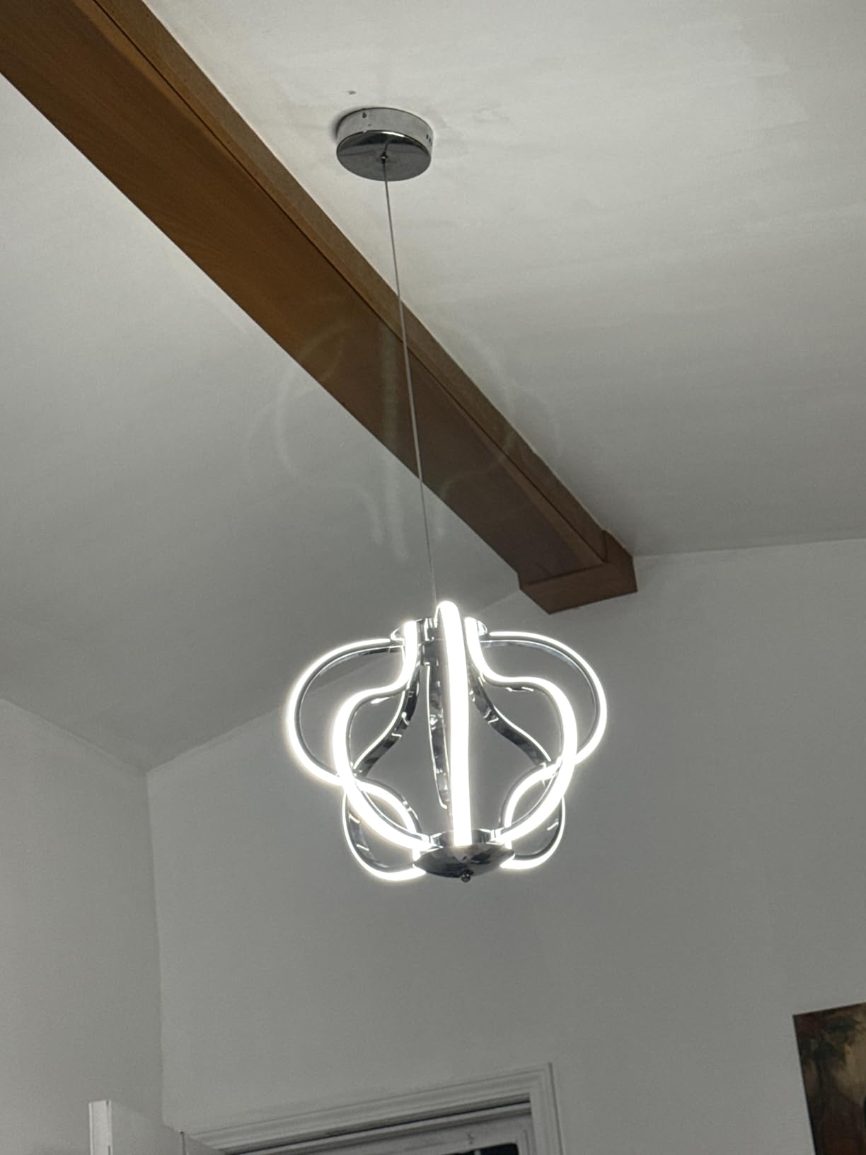 Modern Chrome LED Chandelier with Remote Control, Dimmable LED Chandelier with 3 Color Temperature,8 Lights Hanging Pendant Lights for Dining Room Foyer Entryway Kitchen Living Room customer photo 1
