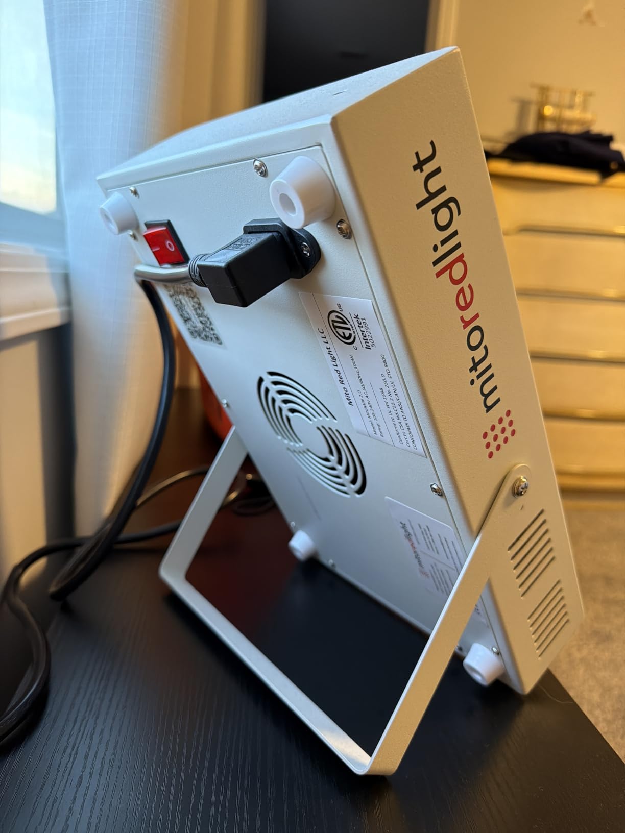 Mito Red Light – MitoMIN 2.0 Red Light Panel – Red Light Therapy for Face and Neck – Red Light & Near Infrared Red Light Therapy – At-Home Red Light Therapy for Body customer photo 2