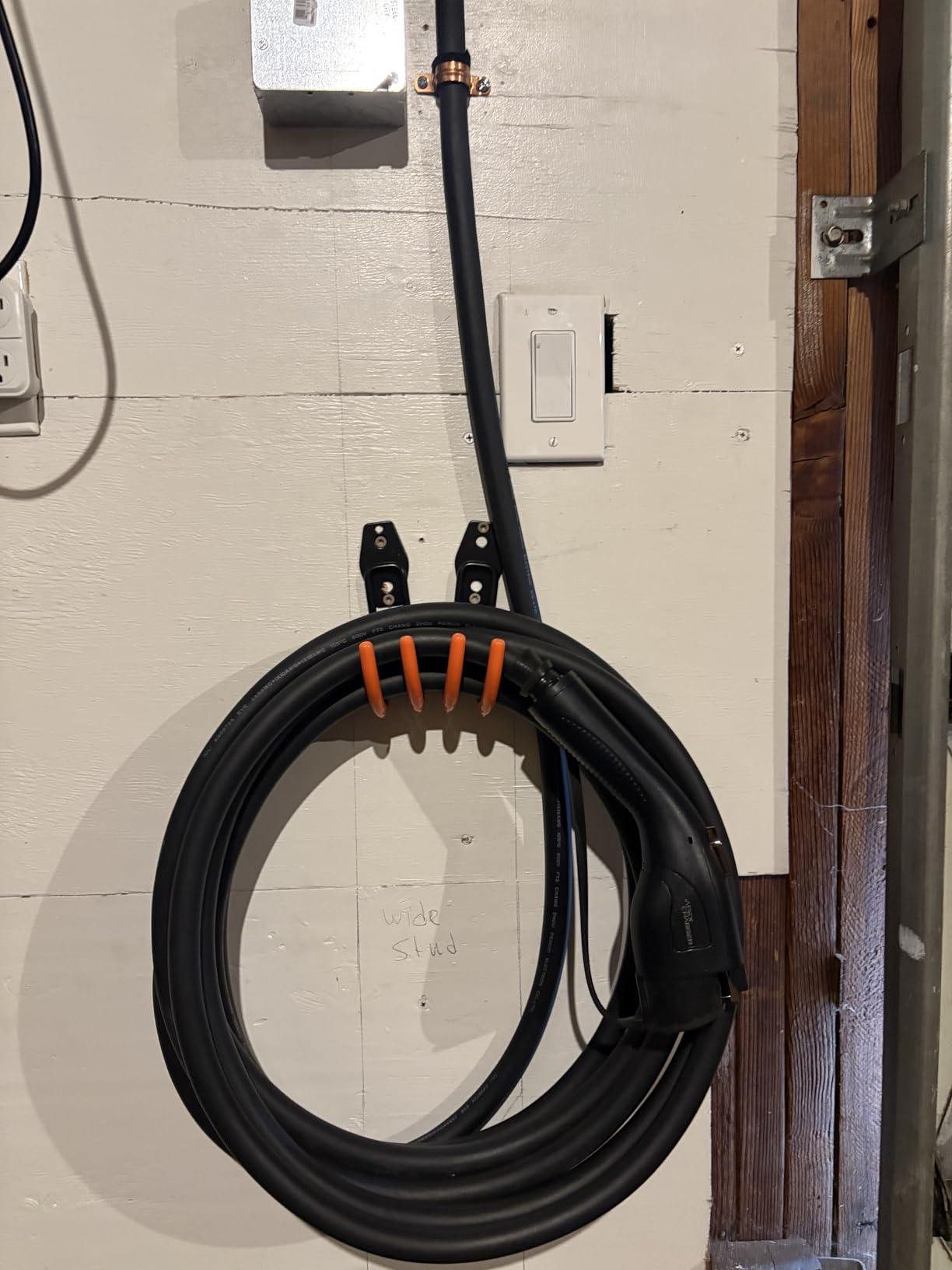 MACH 1: Fast 48 Amp Level 2 EV Charger, Wall-Mount Electric Vehicle Charging Station, 200-240V Hardwire or NEMA 14-50. J1772 car Connector & Tesla NACS, Indoor/Outdoor, 30ft Cable evse Adapter customer photo 1