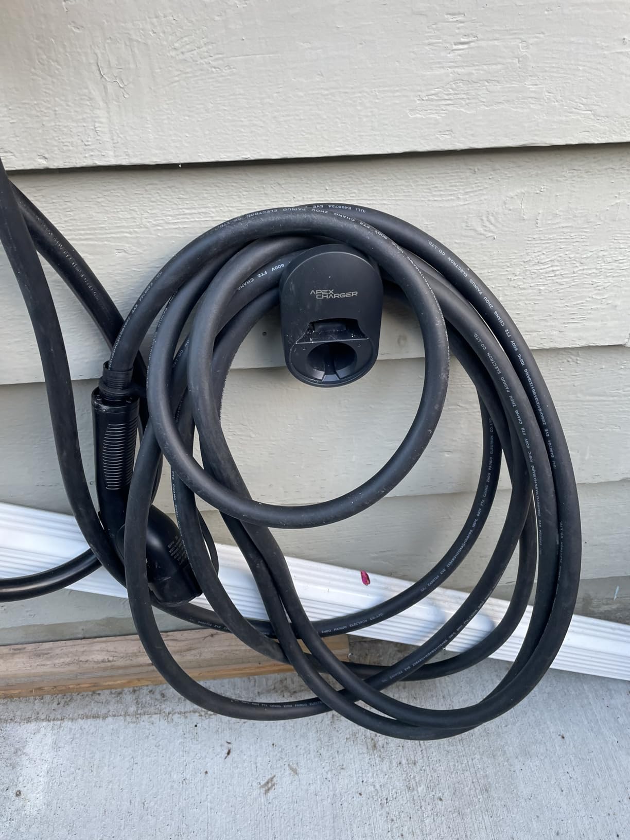 MACH 1: Fast 48 Amp Level 2 EV Charger, Wall-Mount Electric Vehicle Charging Station, 200-240V Hardwire or NEMA 14-50. J1772 car Connector & Tesla NACS, Indoor/Outdoor, 30ft Cable evse Adapter customer photo 2