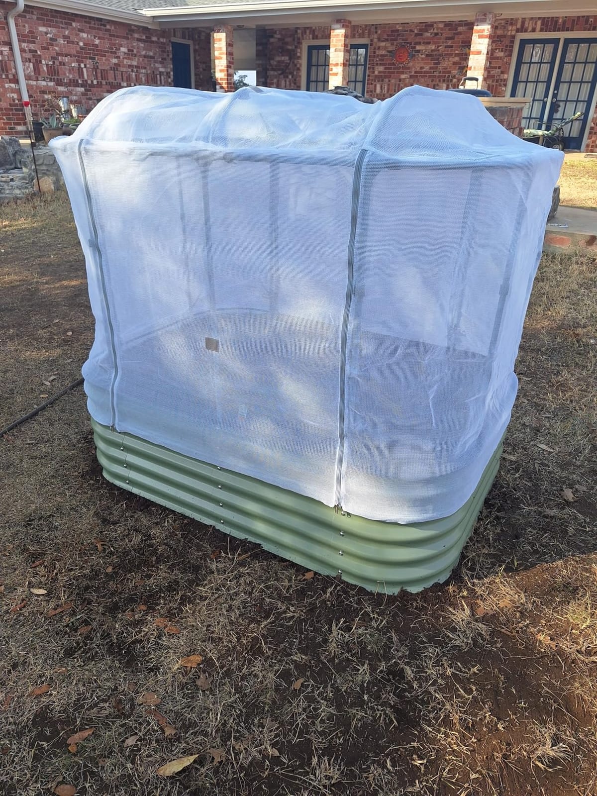 Vego garden 4.0' x 8.0' Mesh Cover System, Pest Control Frame Cover Kit, 35% Shading Rate for Plant Protection, Durable & Heavy-Duty Garden Cover (Garden Beds Not Included) customer photo 2