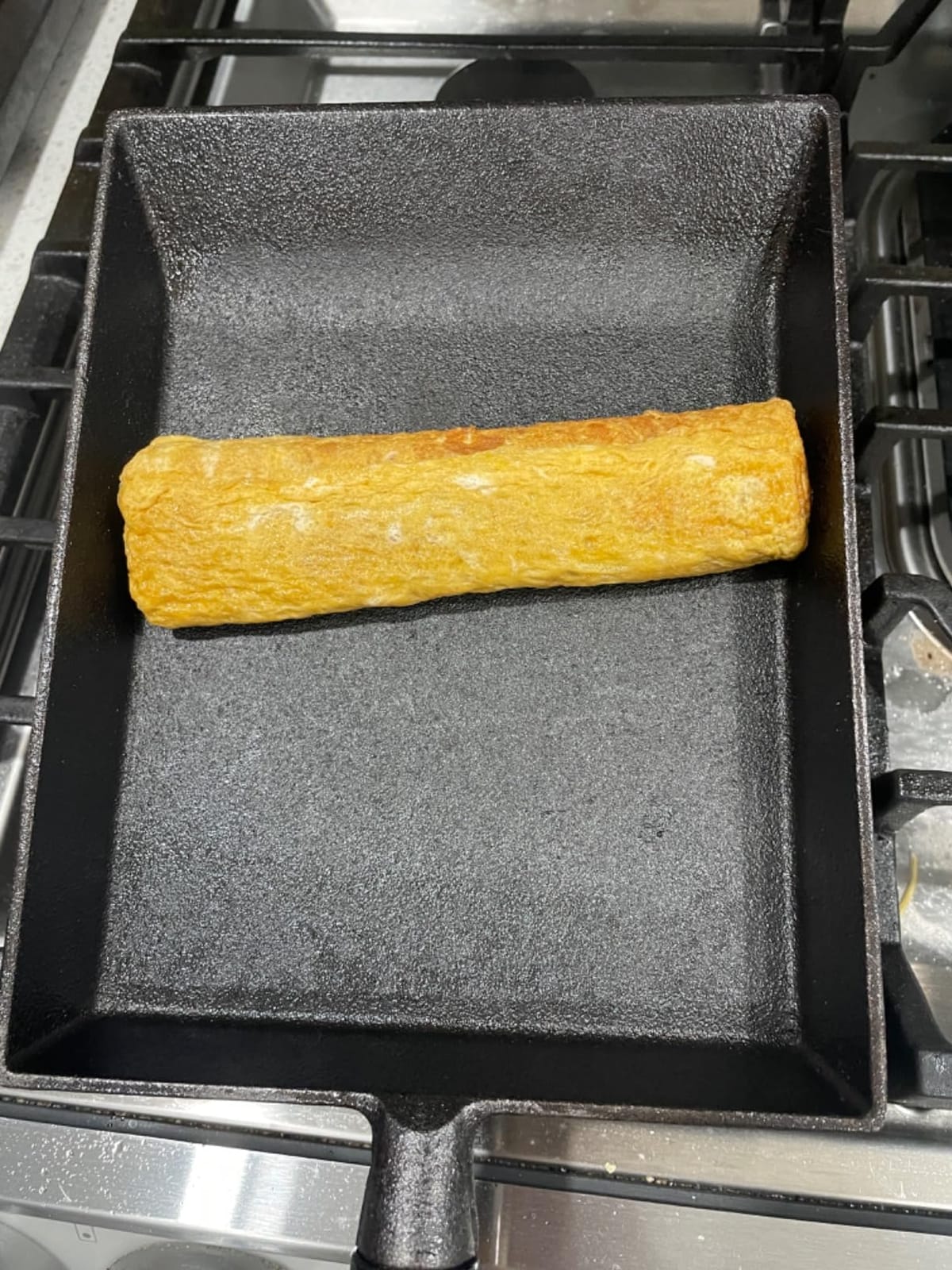 Pre-Seasoned Cast Iron Tamagoyaki Pan - 9x7 Inches Ideal for Japanese Egg Omelettes customer photo 1