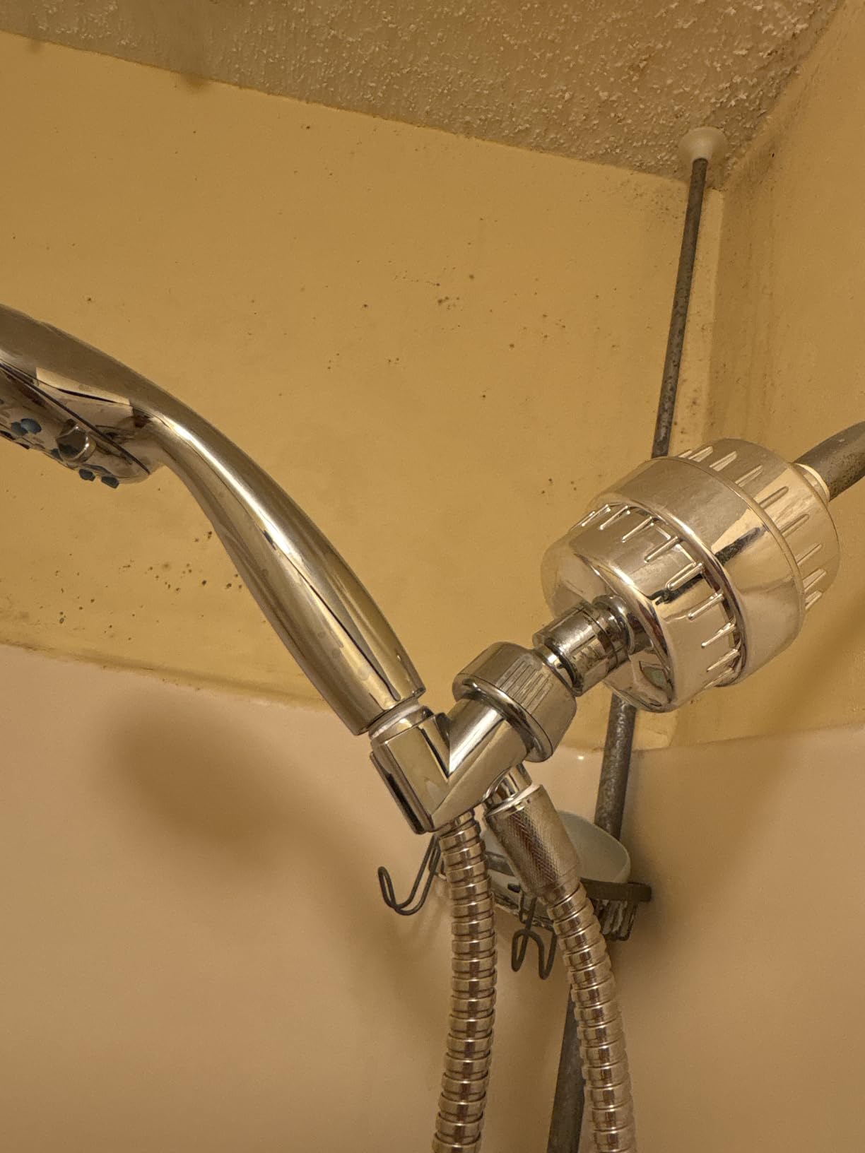 Shower Filter - 20 Stage, 2 Replacement Cartridges Total - 1 Installed customer photo 2