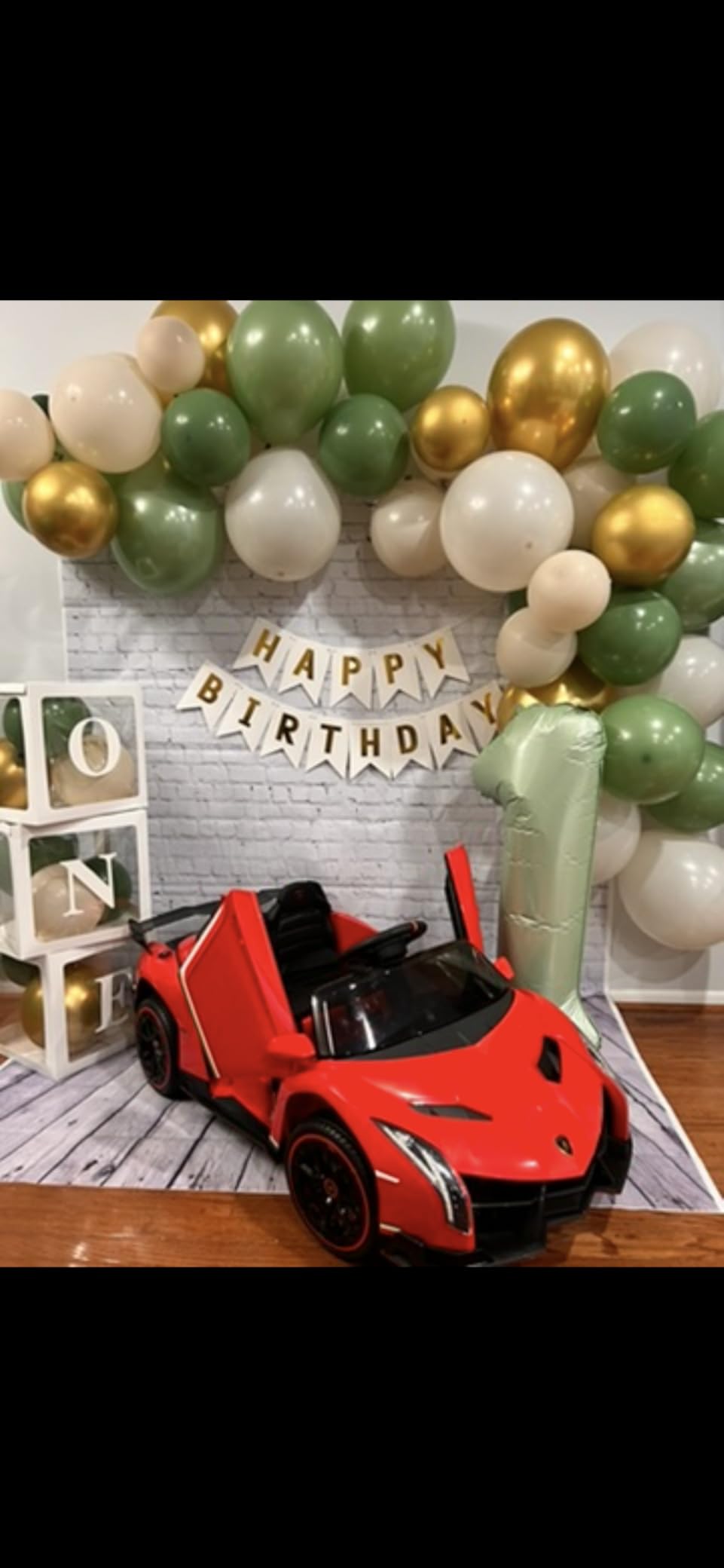 INFANS 2 Seater Kids Ride on Car, 12V 4WD Licensed Lamborghini Veneno Powered Electric Vehicle with Hydraulic Doors, Rocking Mode, Adjustable Speeds, Remote Control, MP3, Headlight (White) customer photo 2