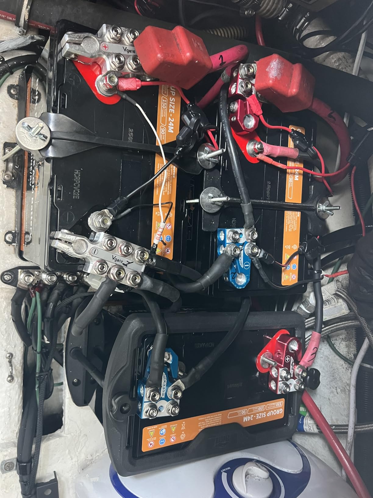 Weize Dual Purpose AGM Battery BCI Group 27M, 175RC 580CCA 12V 92AH Starter & Deep Cycle Sealed Marine & RV Battery customer photo 2