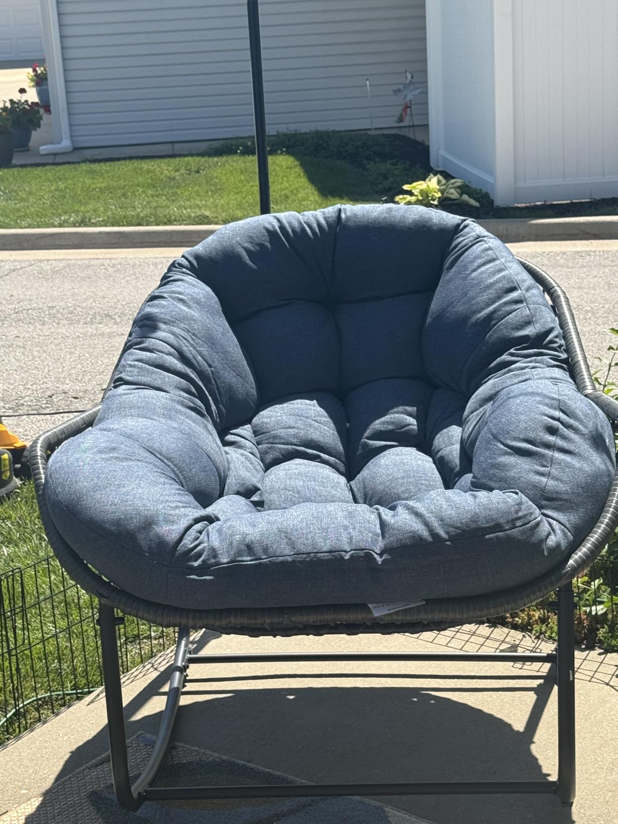 YDcosyfy Oversized Outdoor Papasan Rocking Chair with Soft Cushion, Comfy Patio Egg Chair, Wicker Lounge Rocker customer photo 1