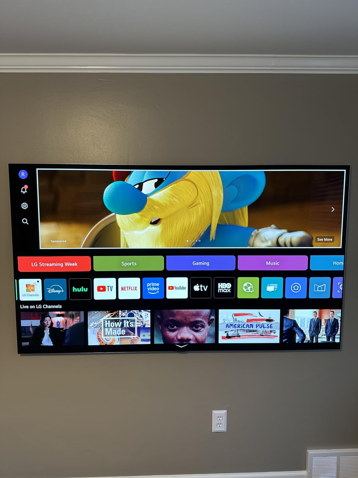 LG 83-Inch Class OLED evo G4 Series Smart TV 4K Processor Flat Screen with Magic Remote AI-Powered with Alexa Built-in (OLED83G4WUA, 2024) customer photo 2