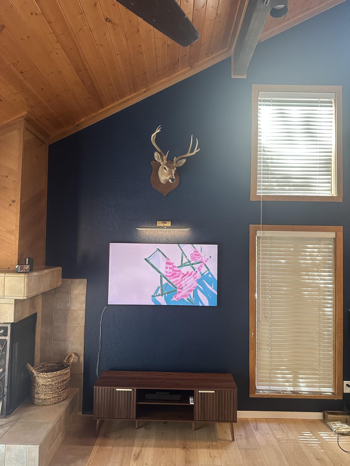 Samsung 85-Inch Class QLED 4K LS03D The Frame Series Quantum HDR Smart TV w/Dolby Atmos, Art Mode, Anti-Reflection, Customizable Frame, Slim Fit Wall Mount with Alexa Built-in (QN85LS03D, 2024 Model) customer photo 1