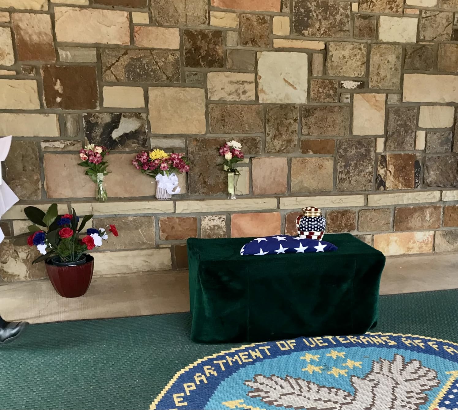 Trupoint Memorials Cremation Urns for Human Ashes, Military and Patriotic Decorative Burial Urn for Veteran Adult Men and Women, Large Blue customer photo 1