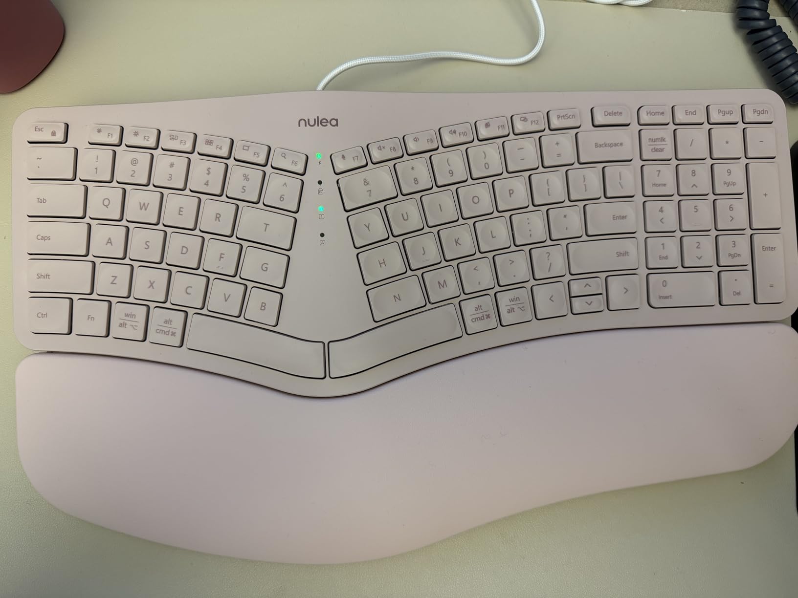 Nulea Ergonomic Split Keyboard Wired with Wrist Rest and USB-C Connection customer photo 1