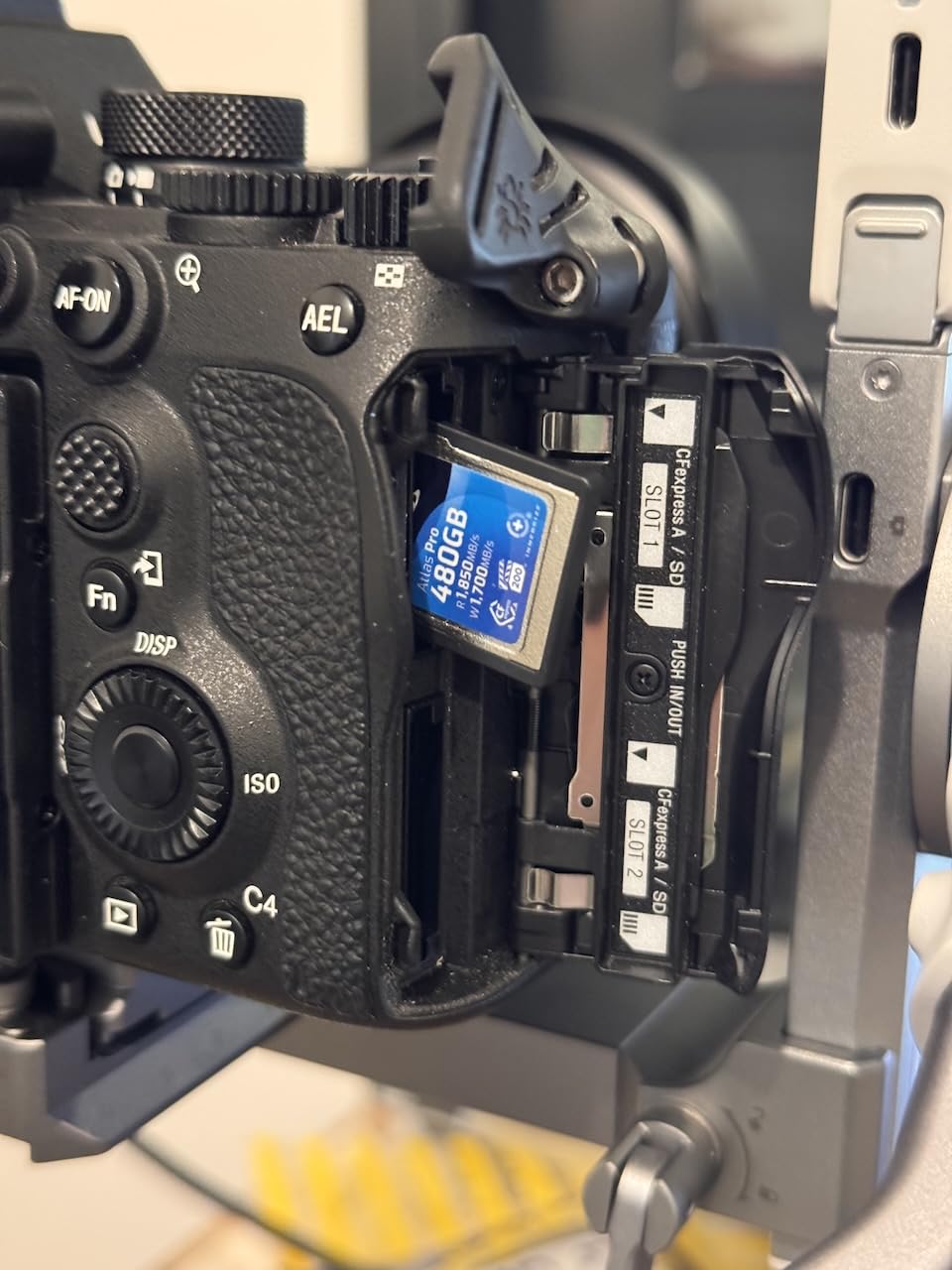 OWC Atlas Pro 480GB CFexpress 4.0 Type A Memory Card customer photo 2