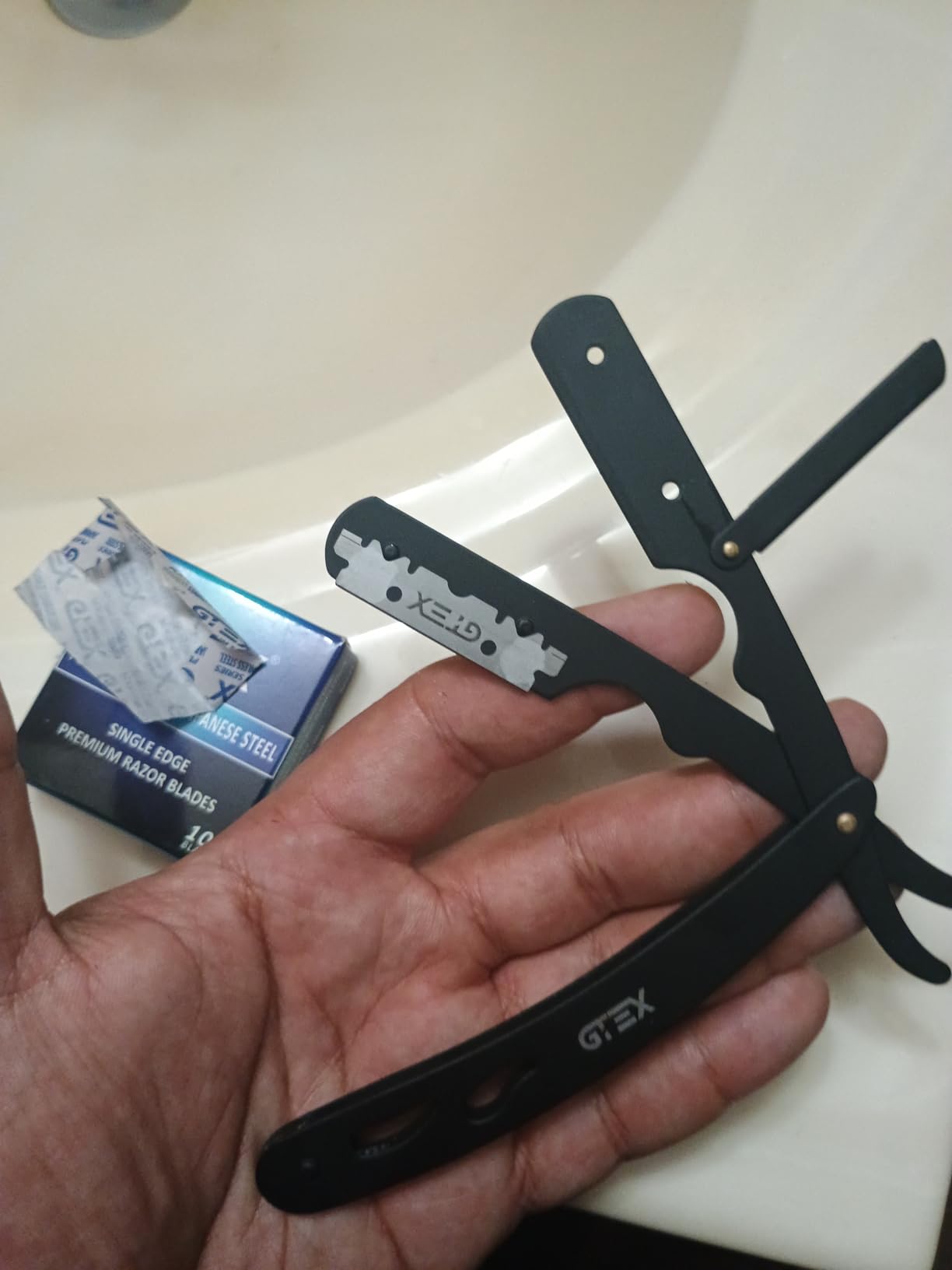 Straight Razors For Men 100 GTEX Barber Razor Blades - 2 Professional Single Blade Razors for Men Navajas Para Barbero Straight Edge Razor Barber Beard Razor Shavette Shaving Razor Kit customer photo 1