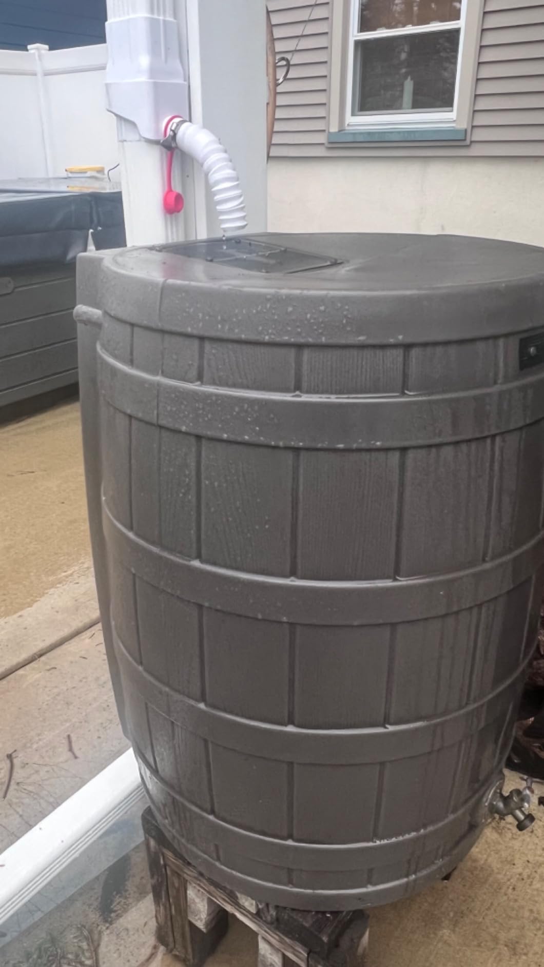 Good Ideas Rain Wizard Water Collection Barrel, 50 Gallon, Gray customer photo 1