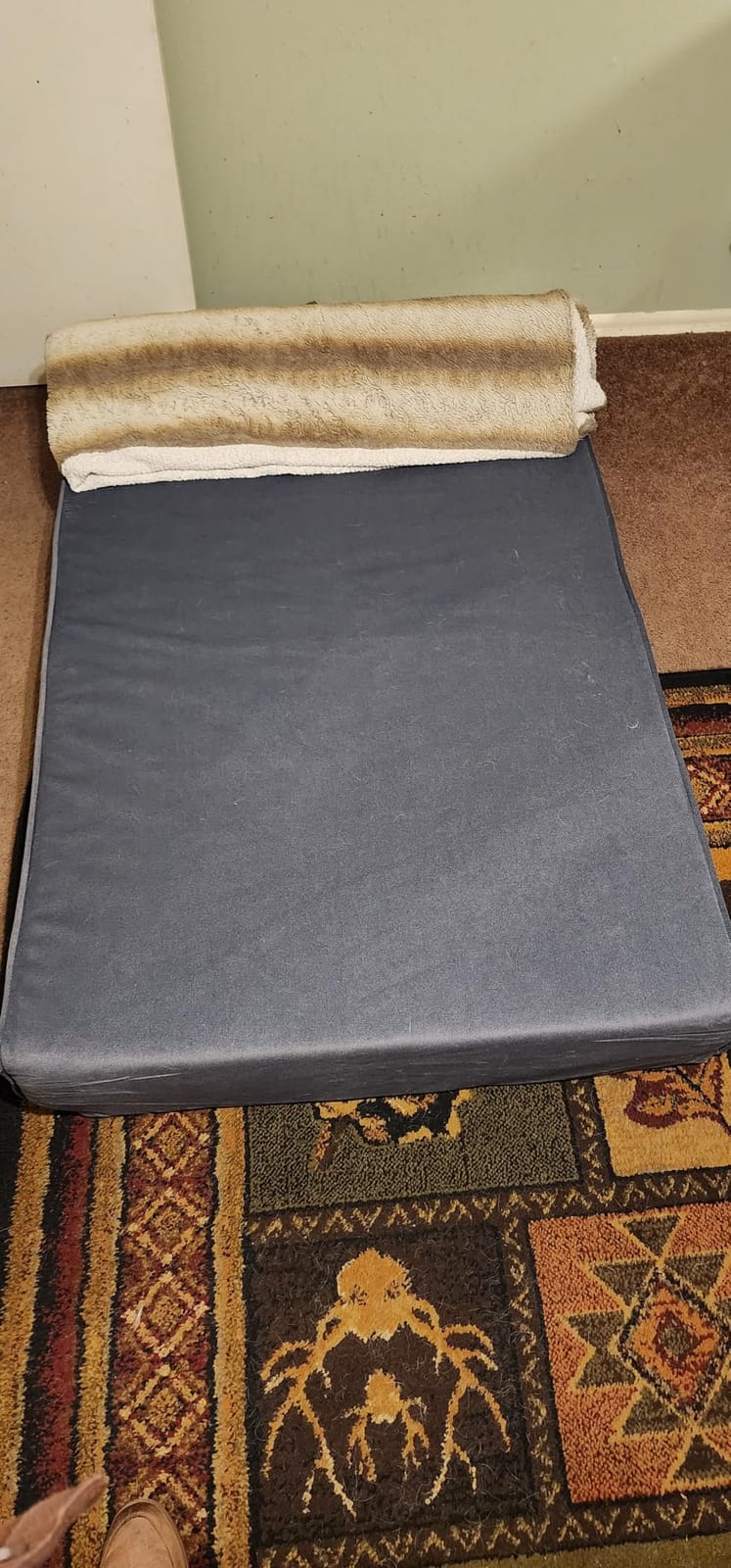 Sytopia XXL 35D Memory Foam Dog Bed for Extra Large Dogs – 7