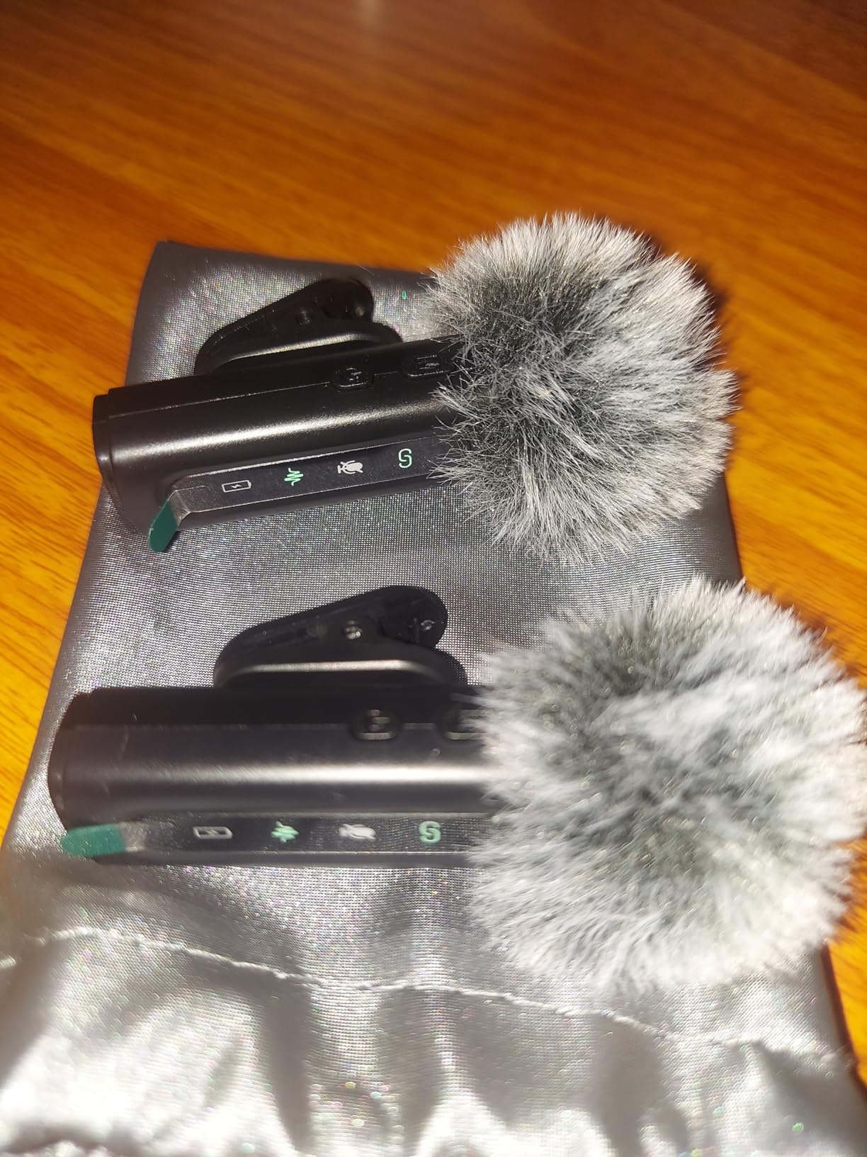 GoorDik Wireless Lavalier Microphone for iPhone, Android, USB C, PC, Camera Video Recording 4 in 1 Clip-on Mics with Rotatable Clip&Denoise Recording, for Vlog Tiktok YouTube Podcast Content Creator customer photo 2