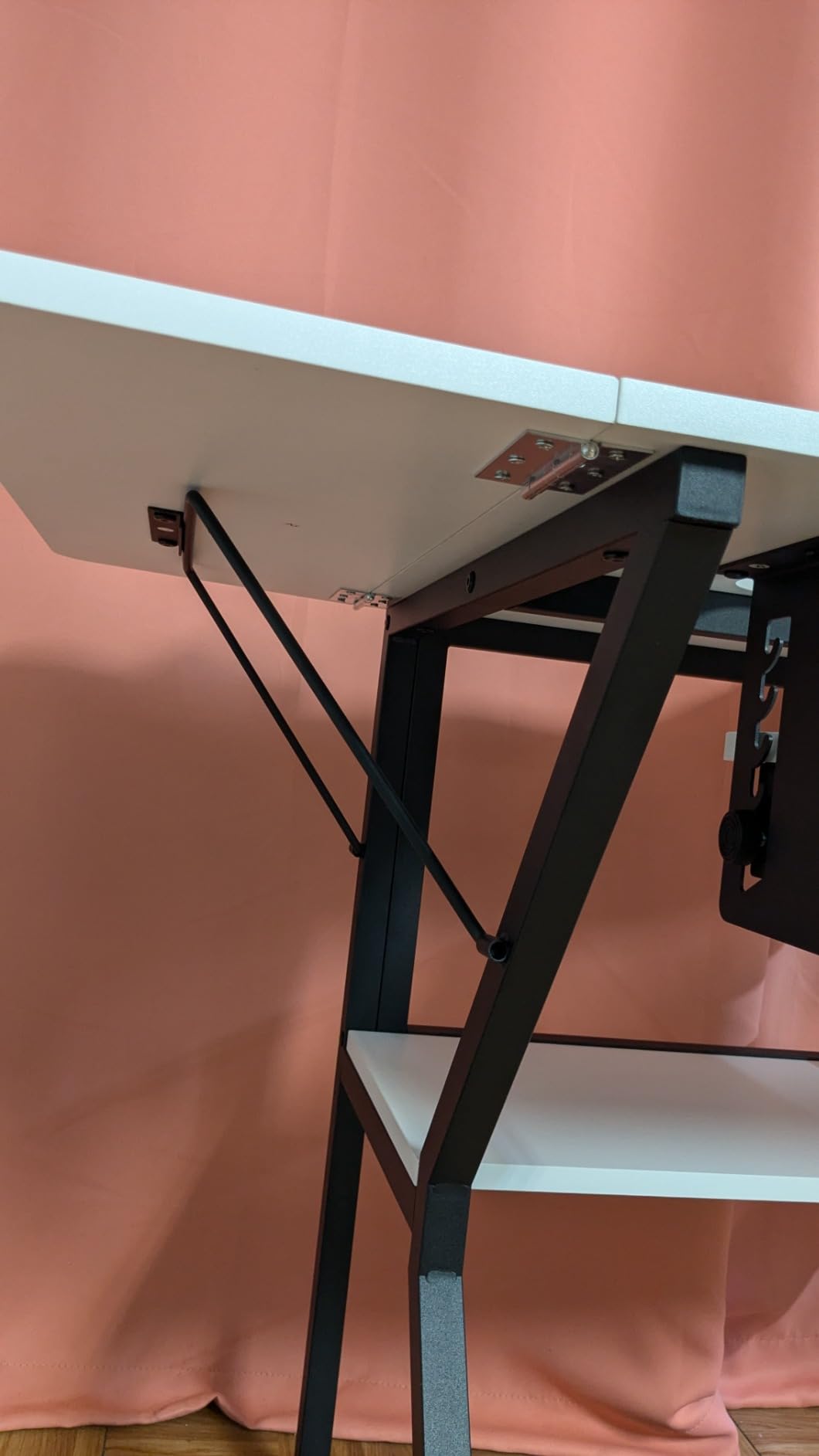 Sewing Table, Large Sewing Machine Table with Adjustable Platform and Storage Shelf - White customer photo 1