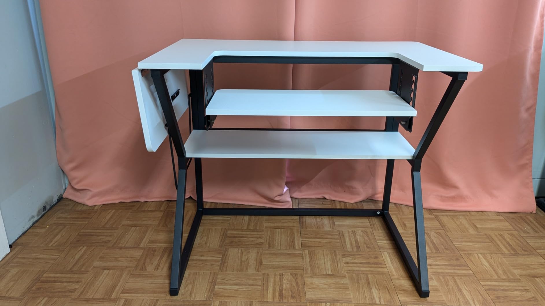 Sewing Table, Large Sewing Machine Table with Adjustable Platform and Storage Shelf - White customer photo 2