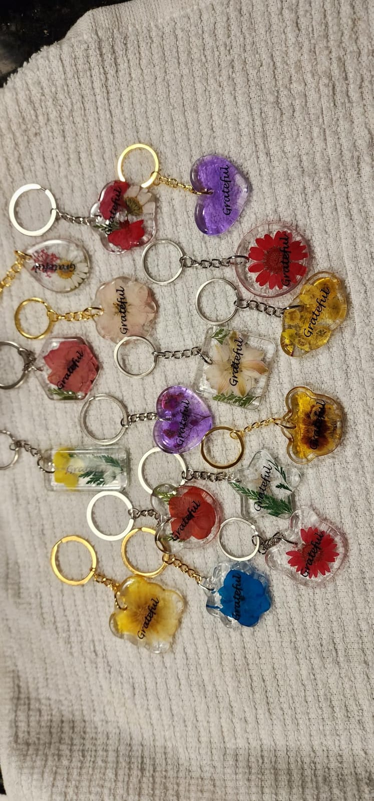 LET'S RESIN Keychain Resin Molds Silicone, 16 Cavity Pendant Casting Mold customer photo 1