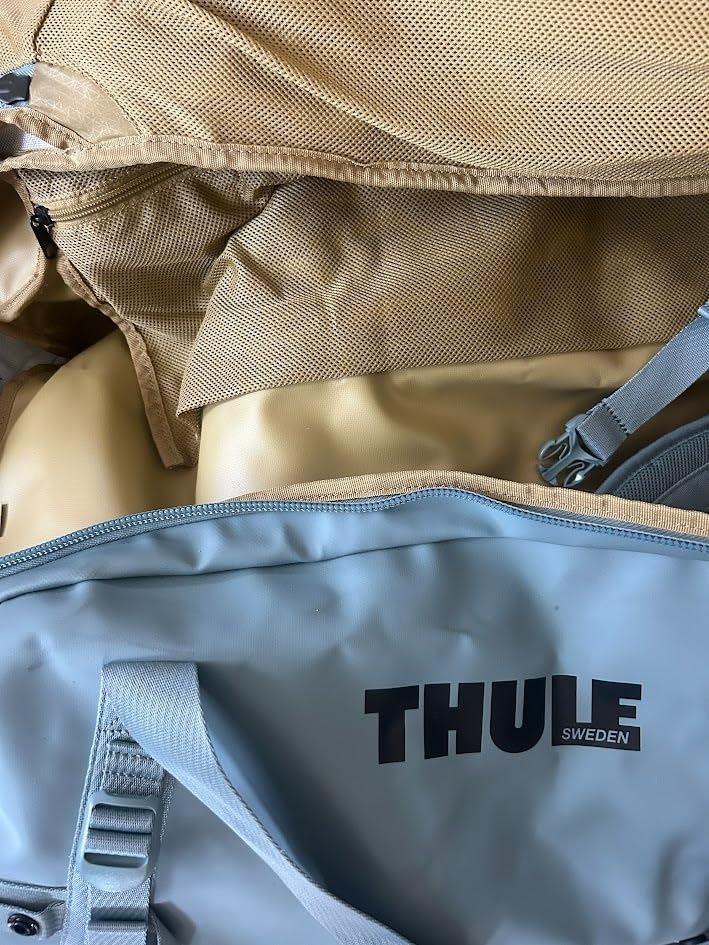 Thule Chasm Duffel bag, Weather-resistant materials, Easy packing, Converts to backpack, Internal pockets, Travel-ready customer photo 1