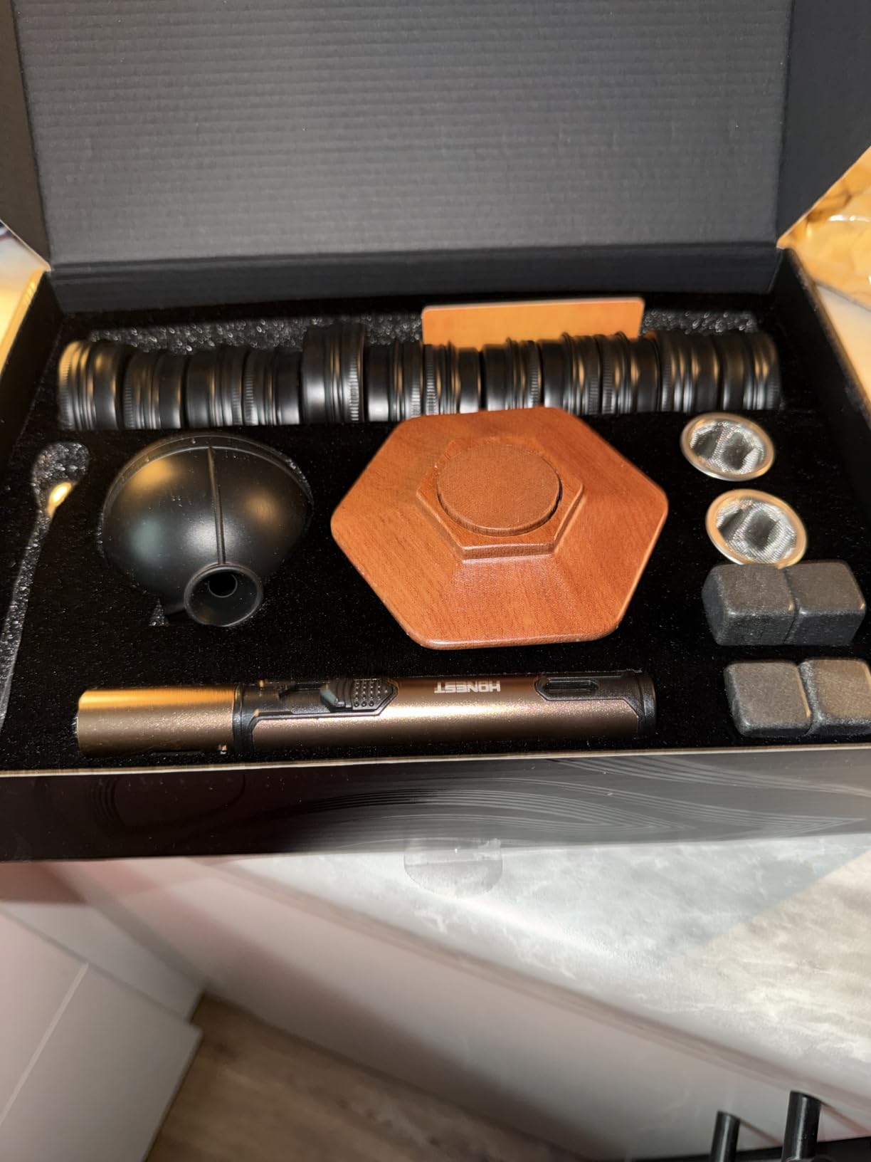 23Pcs Whiskey Smoker Kit with Torch-12 Wood Chips, Ice Ball Mold, Cocktail Smoker Infuser Kit, Old Fashioned Drink Smoker Kit, Birthday Bourbon Whiskey Gifts for Men,Dad,Him, Valentine's Day Gifts customer photo 2