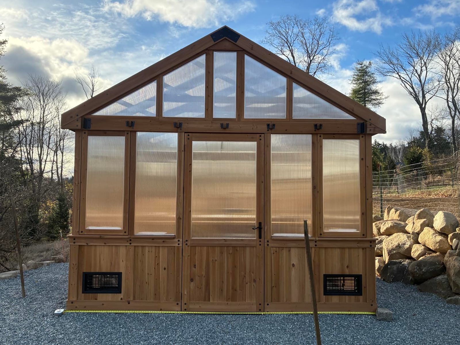 Backyard Discovery Bellerose 9' x 6' White Cedar Wood and Polycarbonate Walk-in Greenhouse Kit with Pergola, Exhaust Fan, Window, Hose Hook-Ups, PowerPort, Staging Shelves for Outdoor Gardening customer photo 2