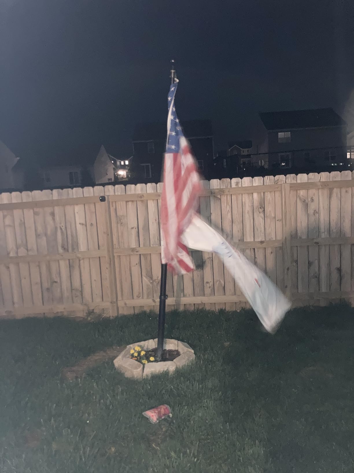 20FT Telescoping Flag Pole Kit,Heavy Duty Aluminum Flag Poles for Outside Inground with 3'x 5' American Flag & Black Ball Topper, Flag Pole Kit for Yard, Residential and Commercialn, Silver customer photo 1