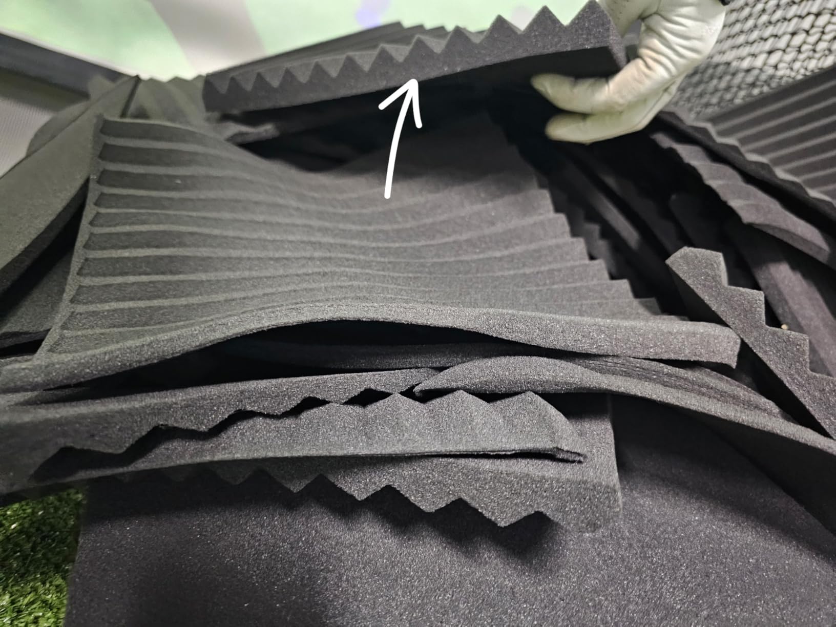 54 Pack Acoustic Foam Wall Panels, 12 x 12 x 1 in customer photo 1