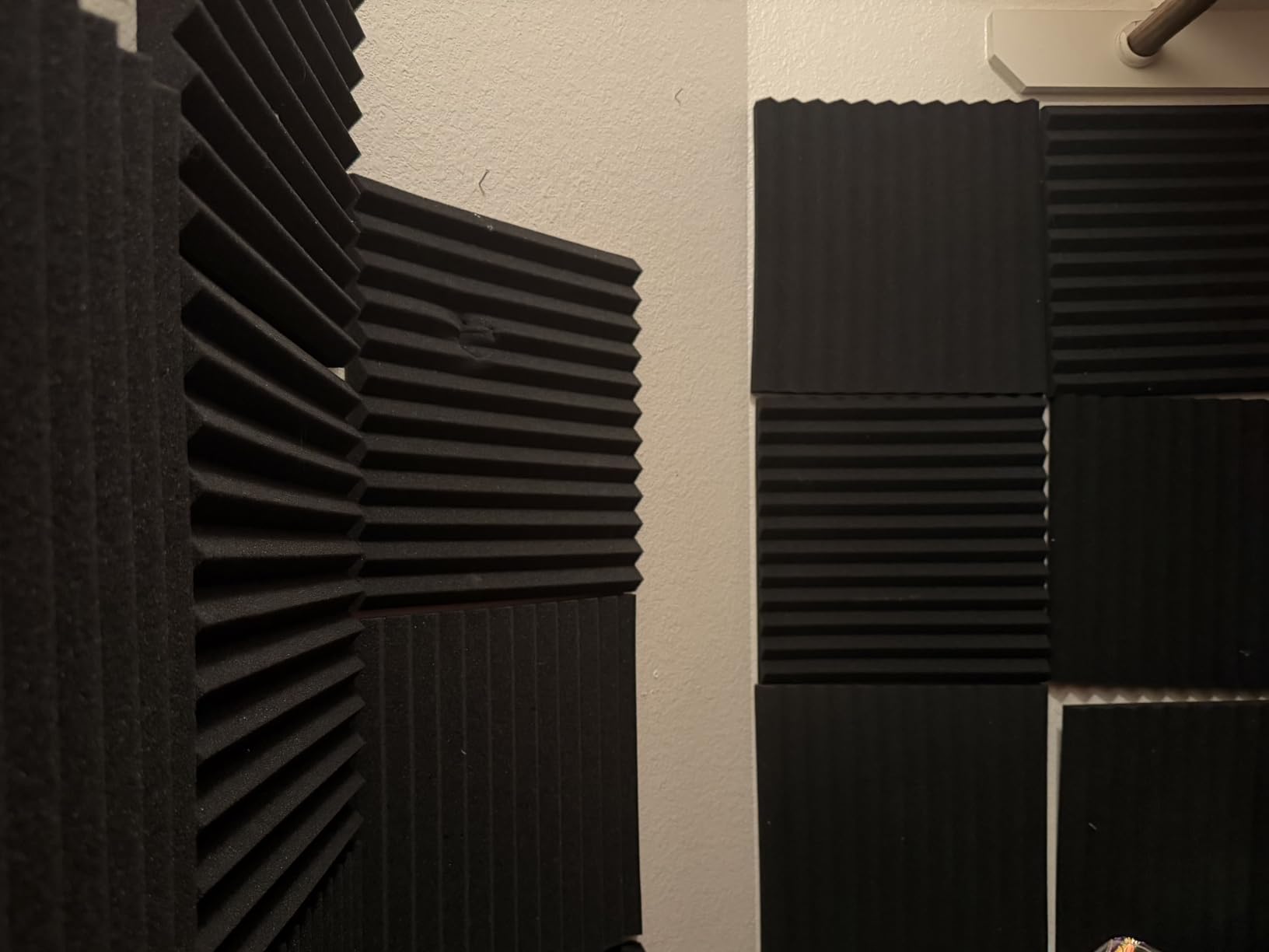 54 Pack Acoustic Foam Wall Panels, 12 x 12 x 1 in customer photo 2