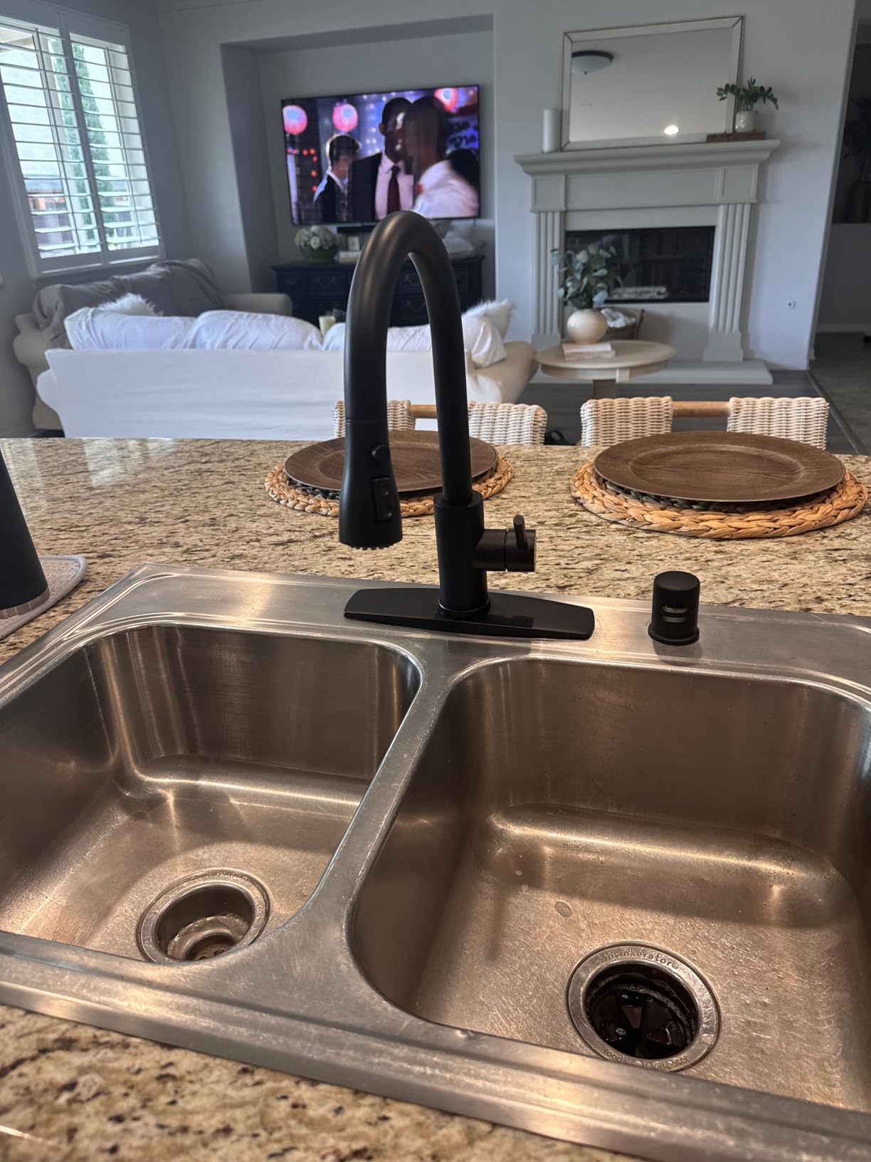 FORIOUS Black Touchless Kitchen Faucet with Soap Dispenser, Hands-Free | Smart Motion Sensor, Hands-Free Bar Sink Faucet, Pull Down Sprayer, Lead-Free Stainless Steel, Suitable for Laundry RV Camper customer photo 2