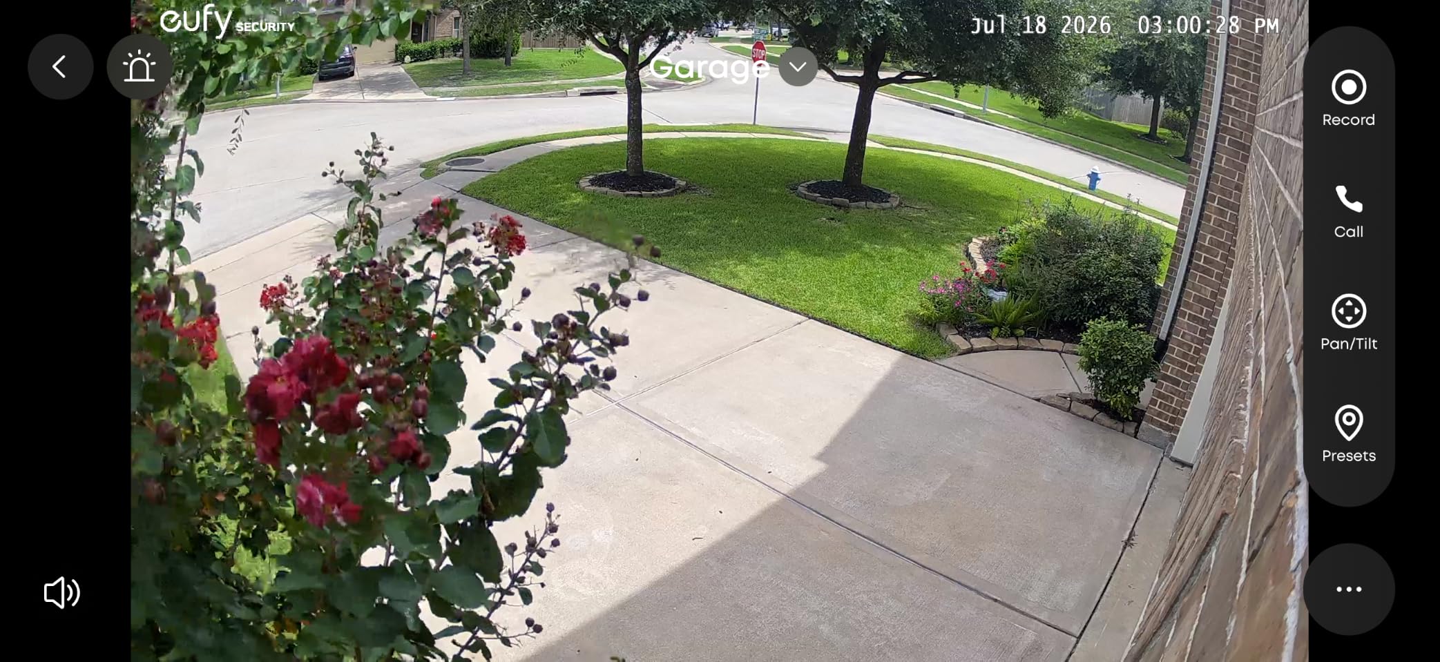 eufy Security SoloCam E30, 2K Solar Security Camera, 360° AI Tracking customer photo 1