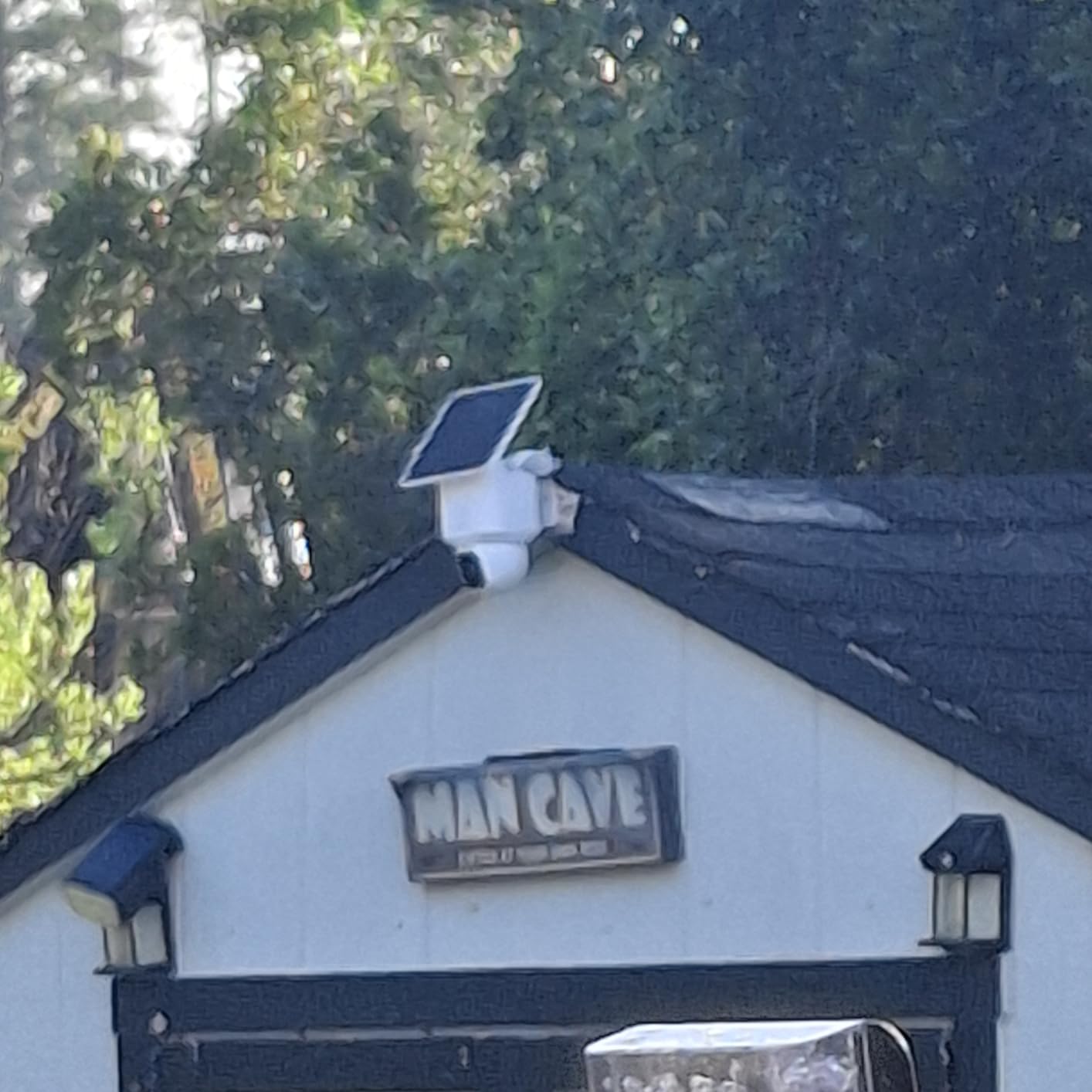 eufy Security SoloCam E30, 2K Solar Security Camera, 360° AI Tracking customer photo 2
