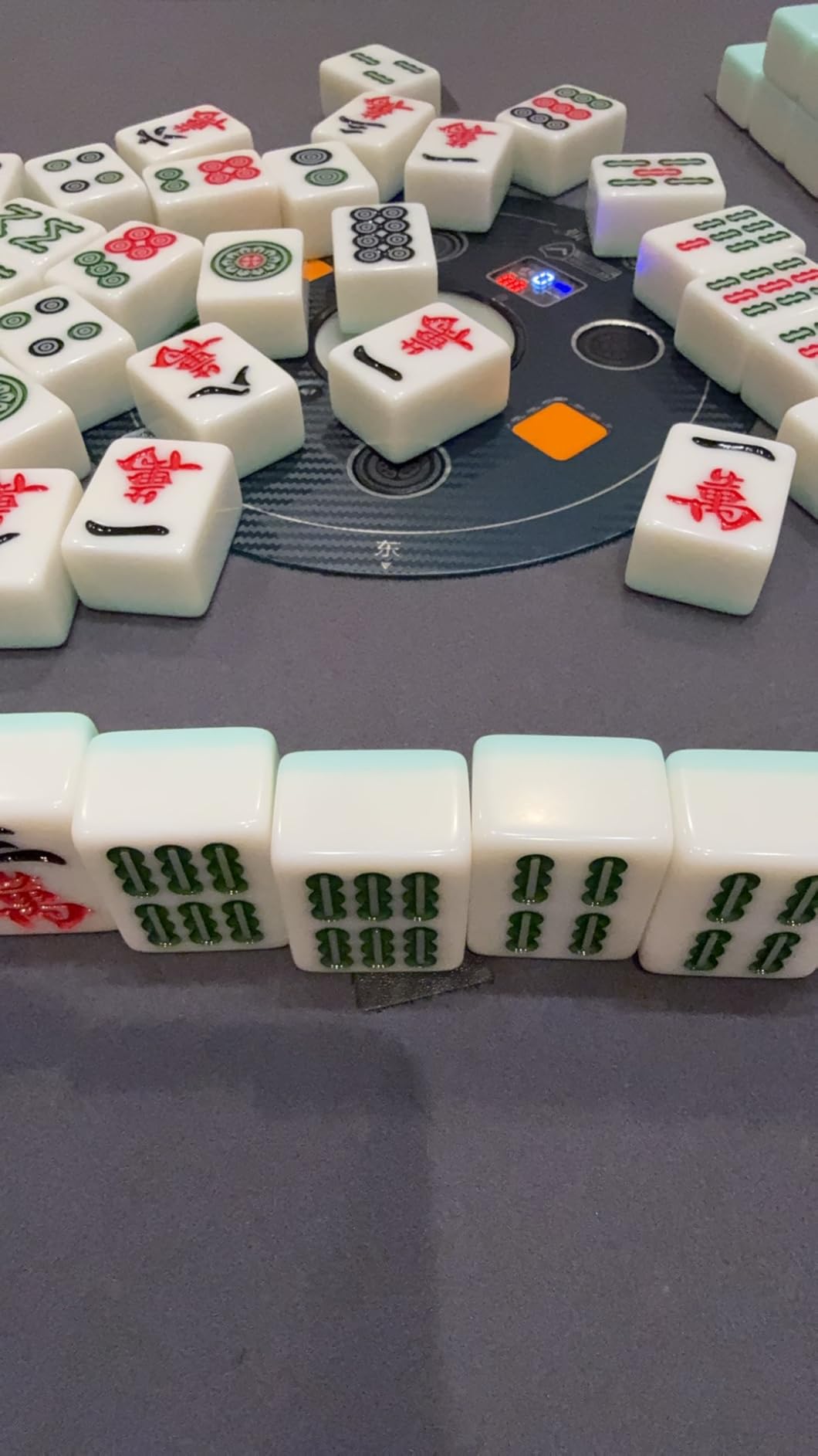 Sifang City (42mm/1.6inch) Chinese Style Folding Automatic Mahjong Table, American 110V, 8ft Cable, Includes 2 Dices, Glass Table Cover, 2 Sets Jade Style 144 Tiles (42mm Brown) 42号中式玉石牌可折叠麻将机 customer photo 2