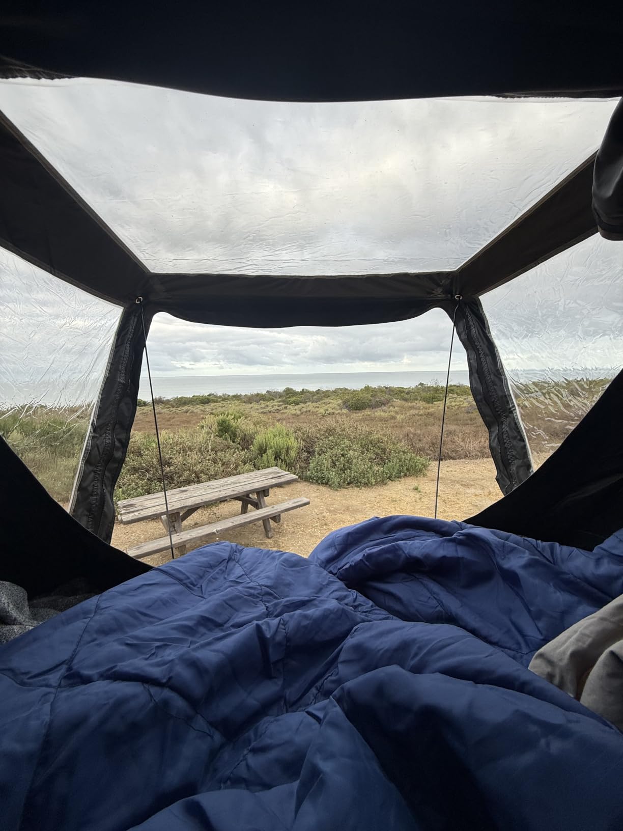 Naturnest Rooftop Tent Hard Shell, Easy Set Up Pop Up Large Tent for 2-3 Person Camping, Waterproof UV-Resistant Blackout 4 Season Tents for Truck, Jeep, SUV, Van, Trailer - Sirius 1 Plus customer photo 1