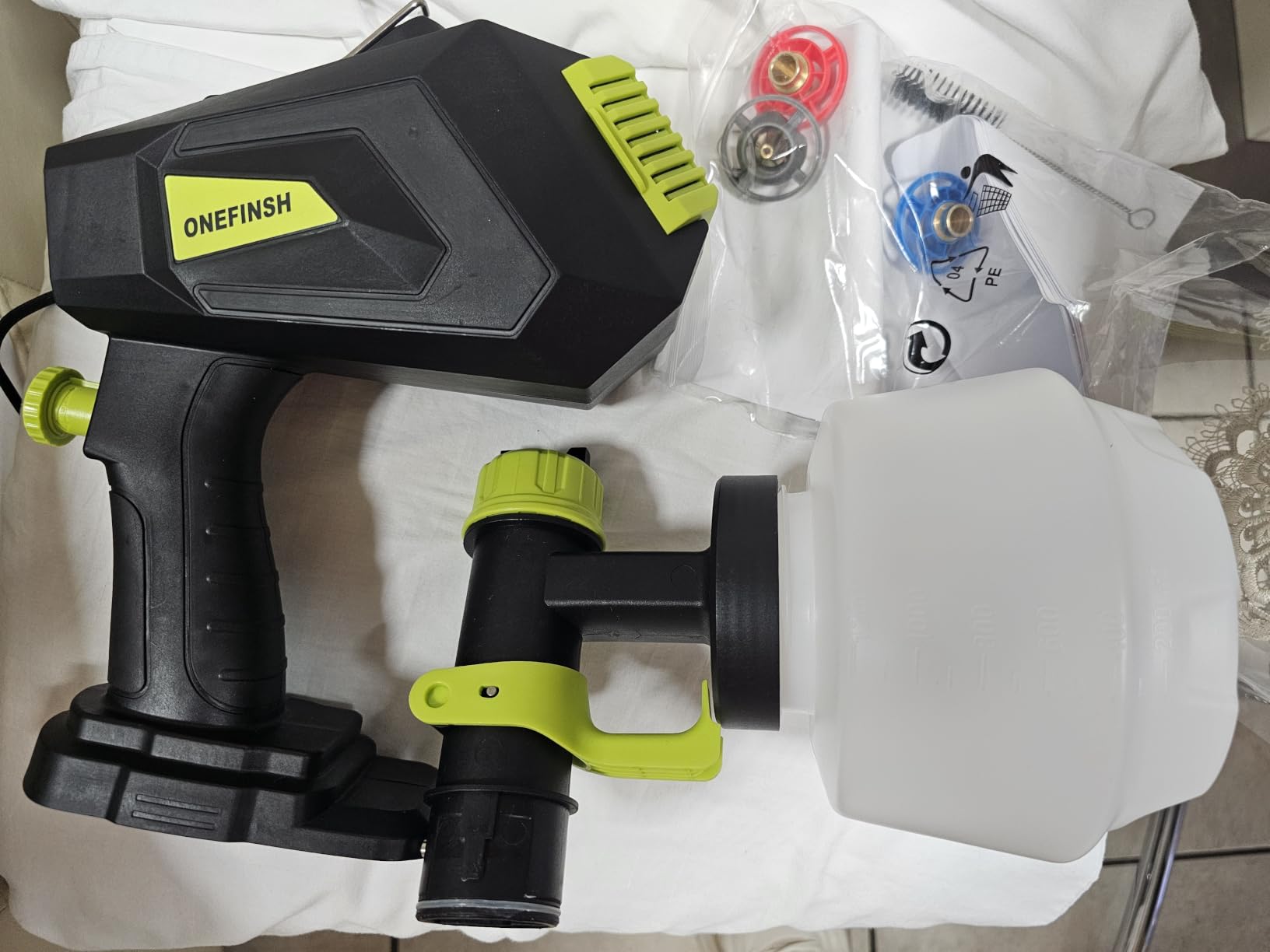 Cordless Paint Sprayer for Ryobi 18V Battery, Handheld HVLP Paint Gun with 3 Spray Patterns & 4 Nozzles, Ideal for DIY Projects, House Painting, Furniture & More (No Battery Included) customer photo 2