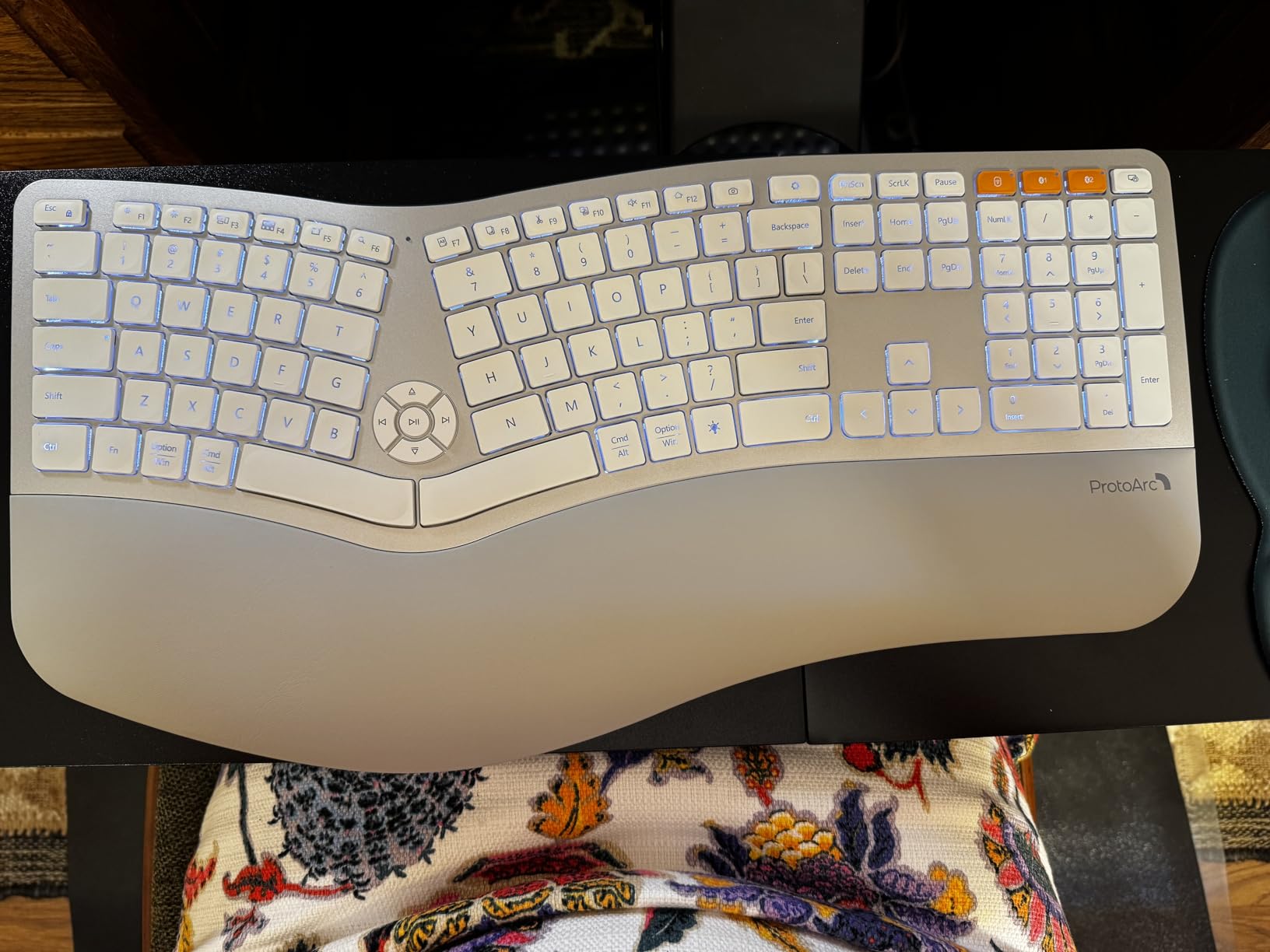 ProtoArc EK01 Plus Backlit Bluetooth Ergonomic Keyboard, Full Size, Grey | Adjustable brightness, split design, cushioned wrist rest, connect 3 devices via Bluetooth/2.4G, 2000mAh USB-C rechargeable. customer photo 2