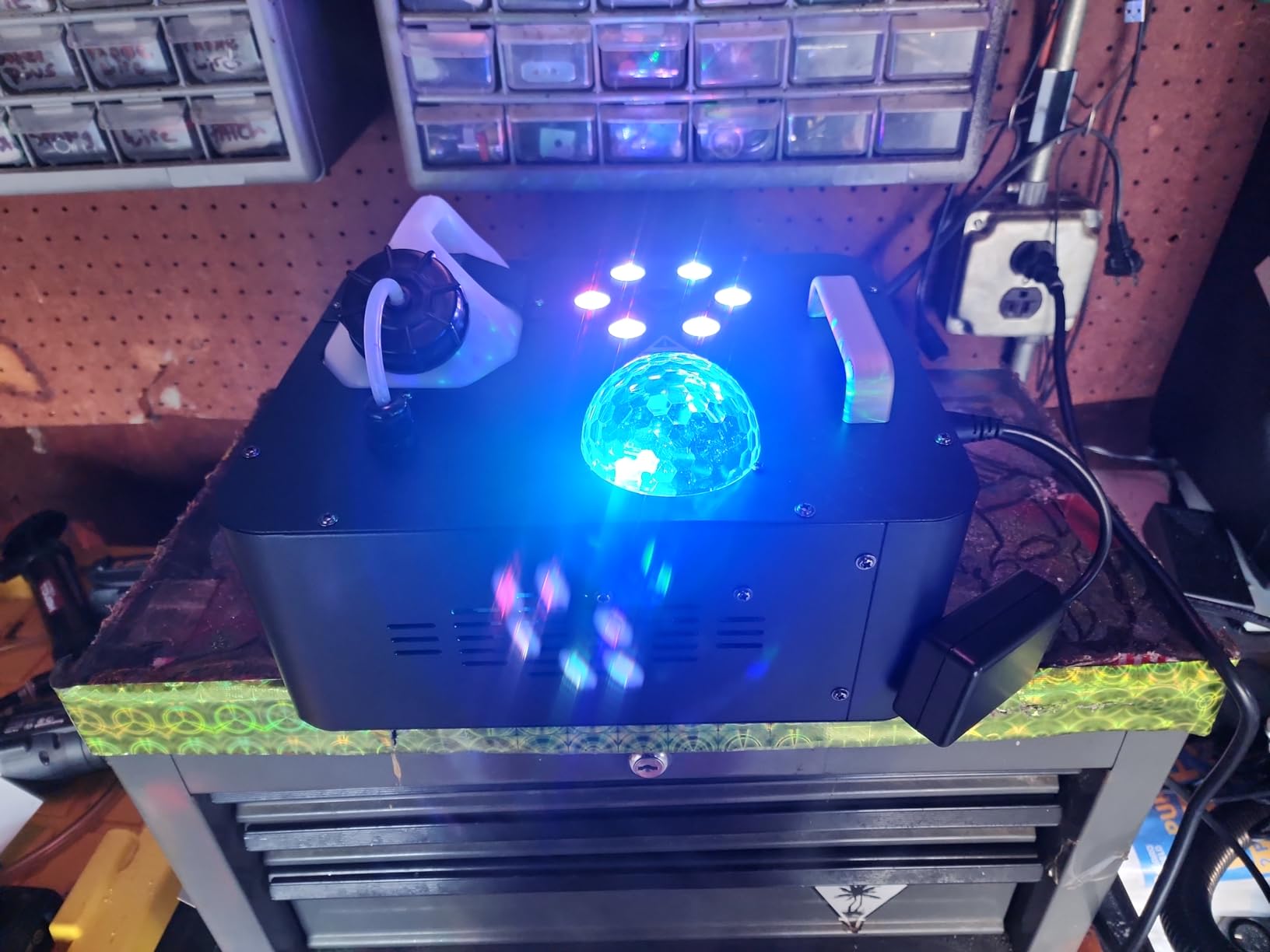 800W Fake Snow Maker Machine: Artificial Snow Machine by Wireless Remote Control - Portable Making Fake Snow Machines for Outdoors Indoor Stage Backyard Wedding Holiday Parties Photography Decoration customer photo 2