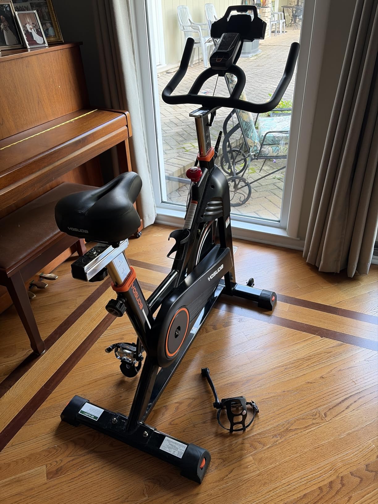 YOSUDA PRO Magnetic Exercise Bike 350 lbs Weight Capacity customer photo 2
