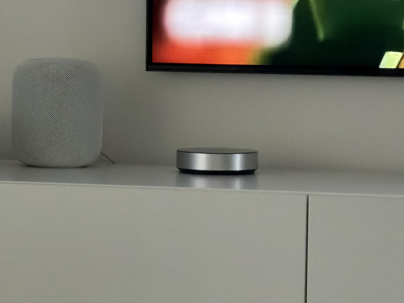 Homey Pro mini | Smart Home Hub for Home Automation – Features Zigbee, Ethernet, Matter & Thread. Compatible with Apple Siri, Amazon Alexa & Google Home. customer photo 1