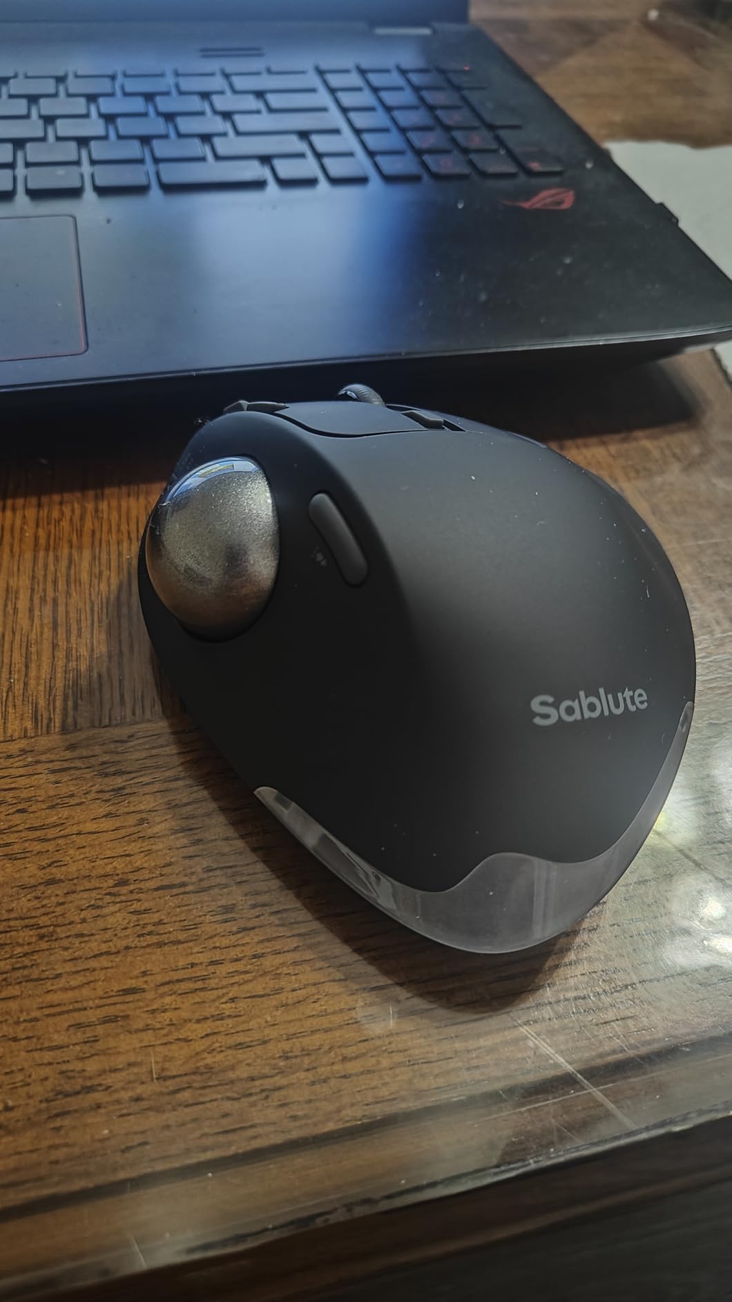 Ergonomic Wireless Trackball Mouse, Rechargeable Adjustable 0°/18° Angle customer photo 1