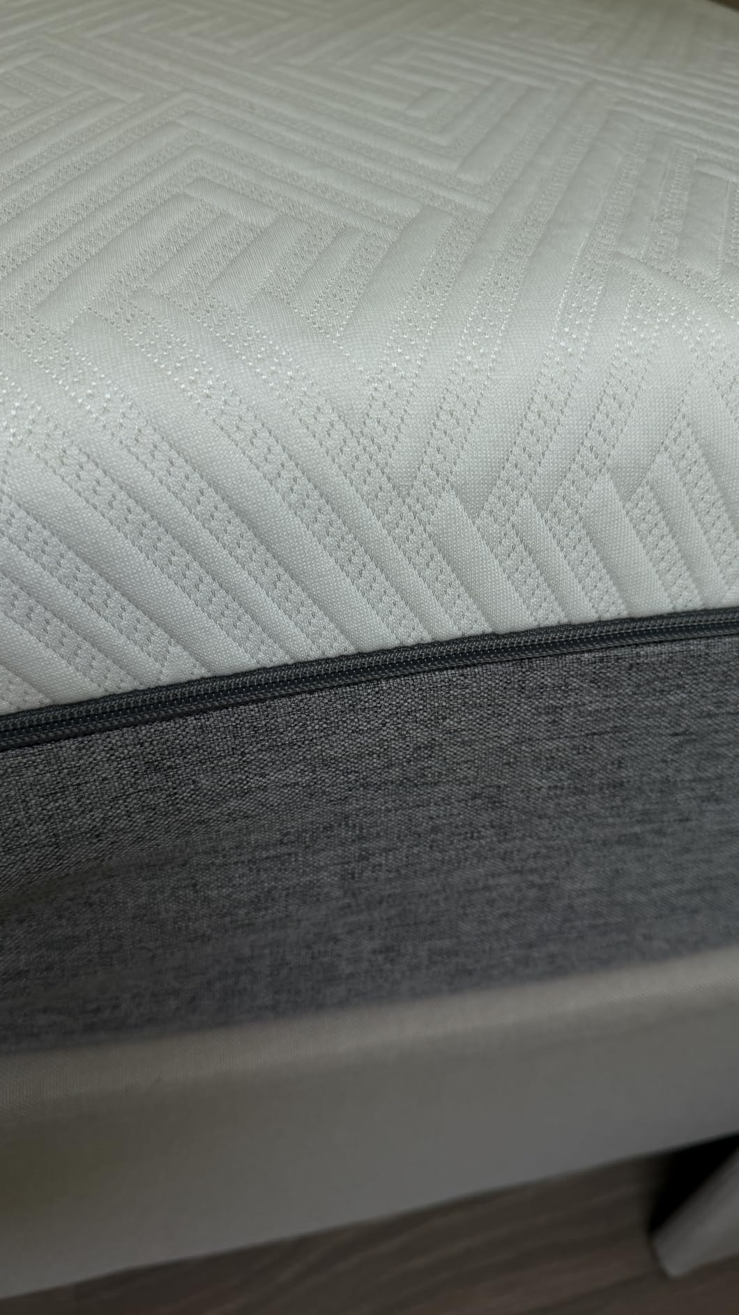 Novilla Bliss Memory Foam Mattress Queen, 10 Inch Gel Queen Mattress customer photo 1