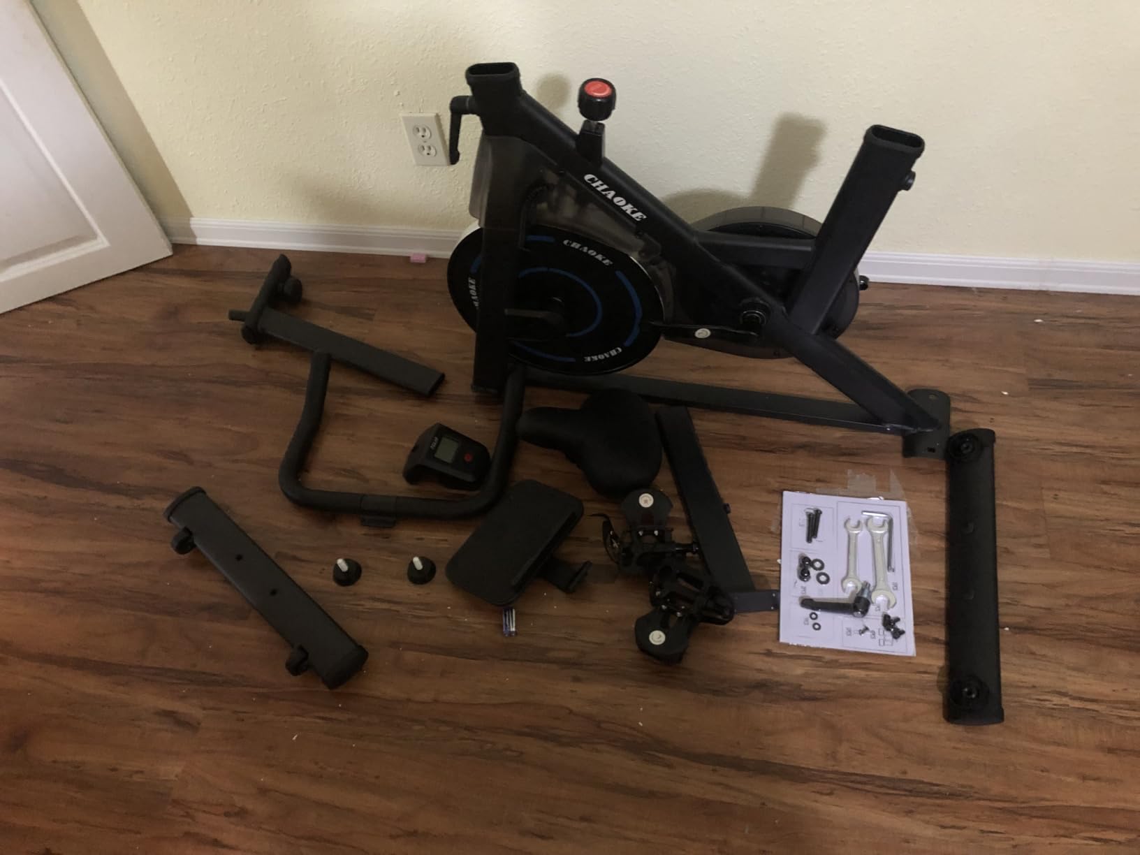 Exercise Bike, CHAOKE Quiet Adjustable Magnetic Resistance Stationary Bike for Home Cardio with App Compatible, 300LB Weight Capacity Indoor Cycling Bike with Comfortable Seat & Digital Display customer photo 1