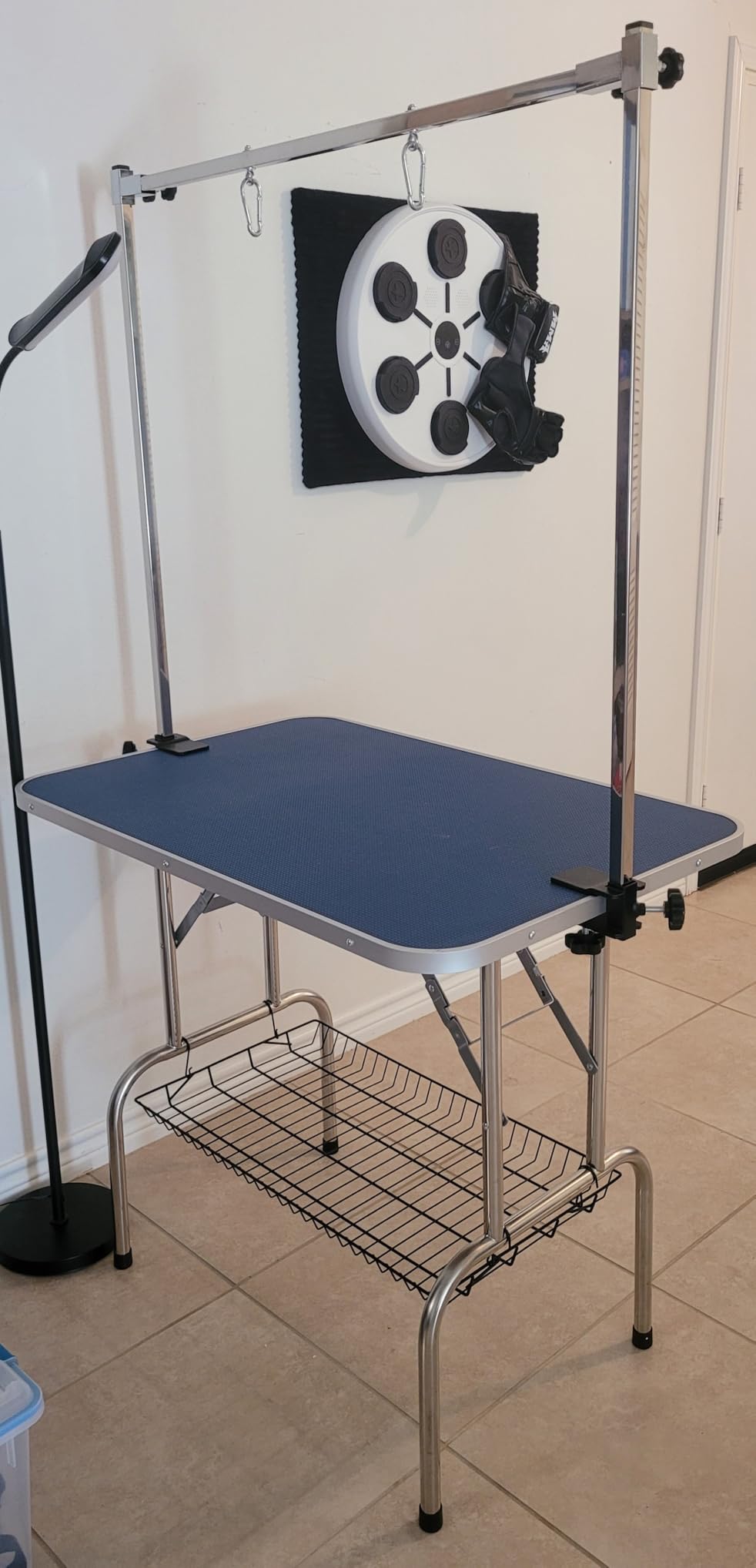 VEVOR Pet Grooming Table, 46 Inch Grooming Station with 2 Height Adjustable Arms, 330LBS Static Load Capacity, Foldable Dog Groom Station with No-Sit Haunch Holder with Loop, for Medium/Small Dogs customer photo 2