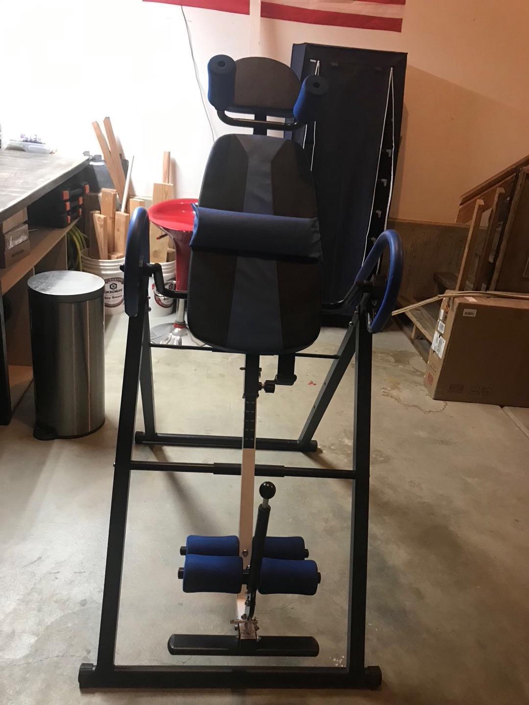 Dripex Heavy Duty Gravity Inversion Table 300 lbs Capacity customer photo 1